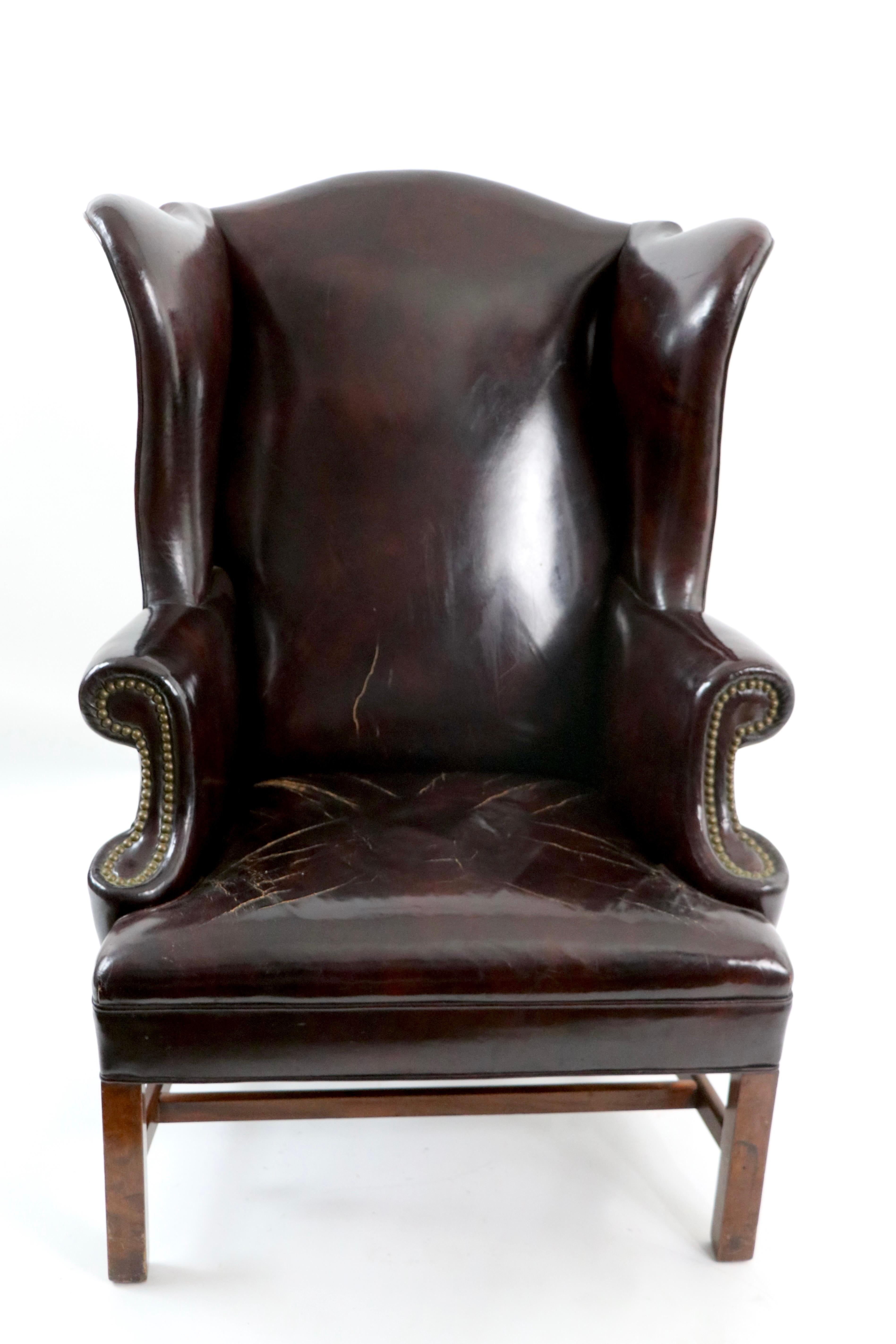 Georgian Style Wingback Chair in Leather In Good Condition In New York, NY