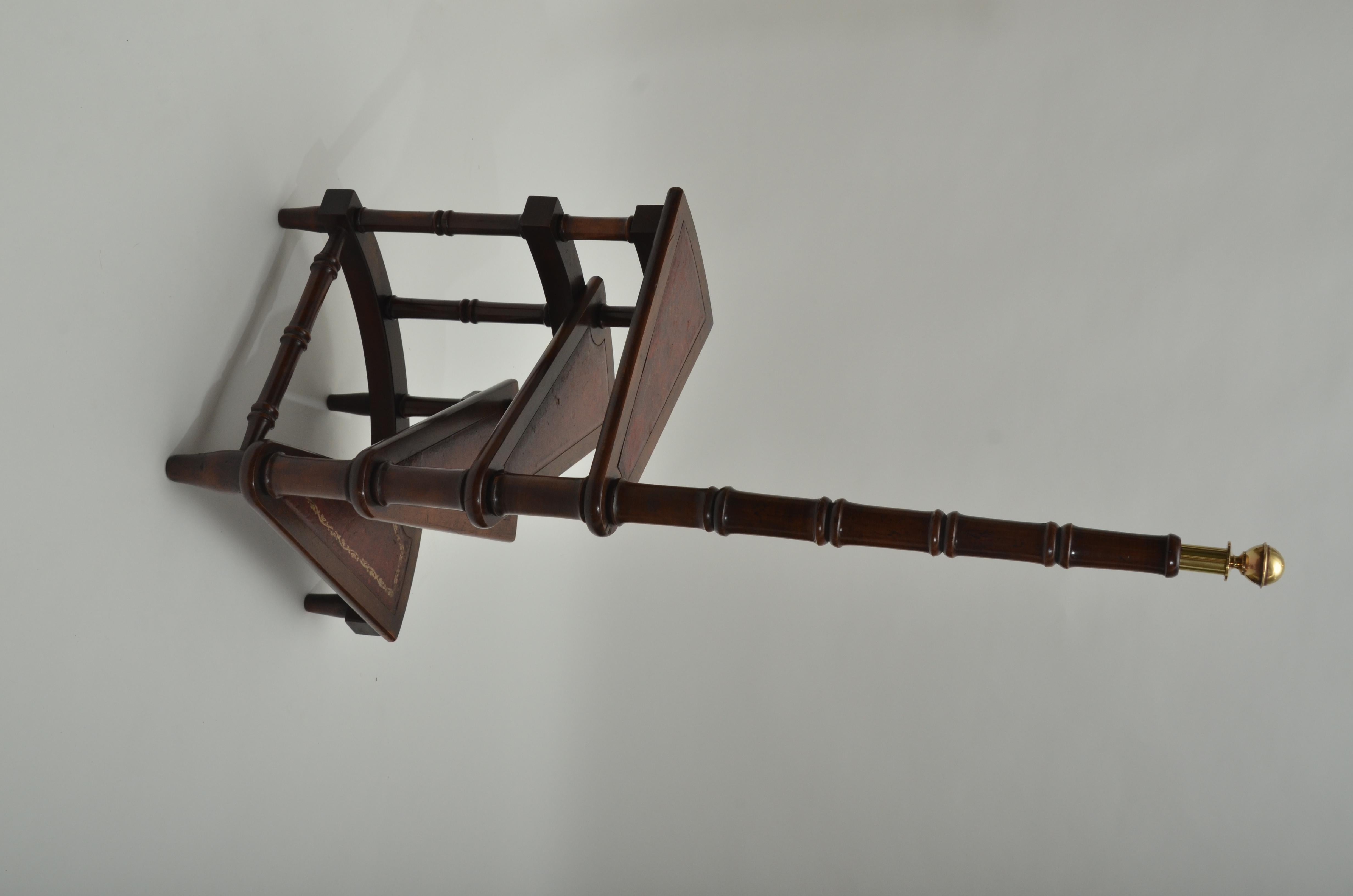 Georgian Style Yew Wood Library Steps, England, circa 1940s In Good Condition For Sale In East Hampton, NY