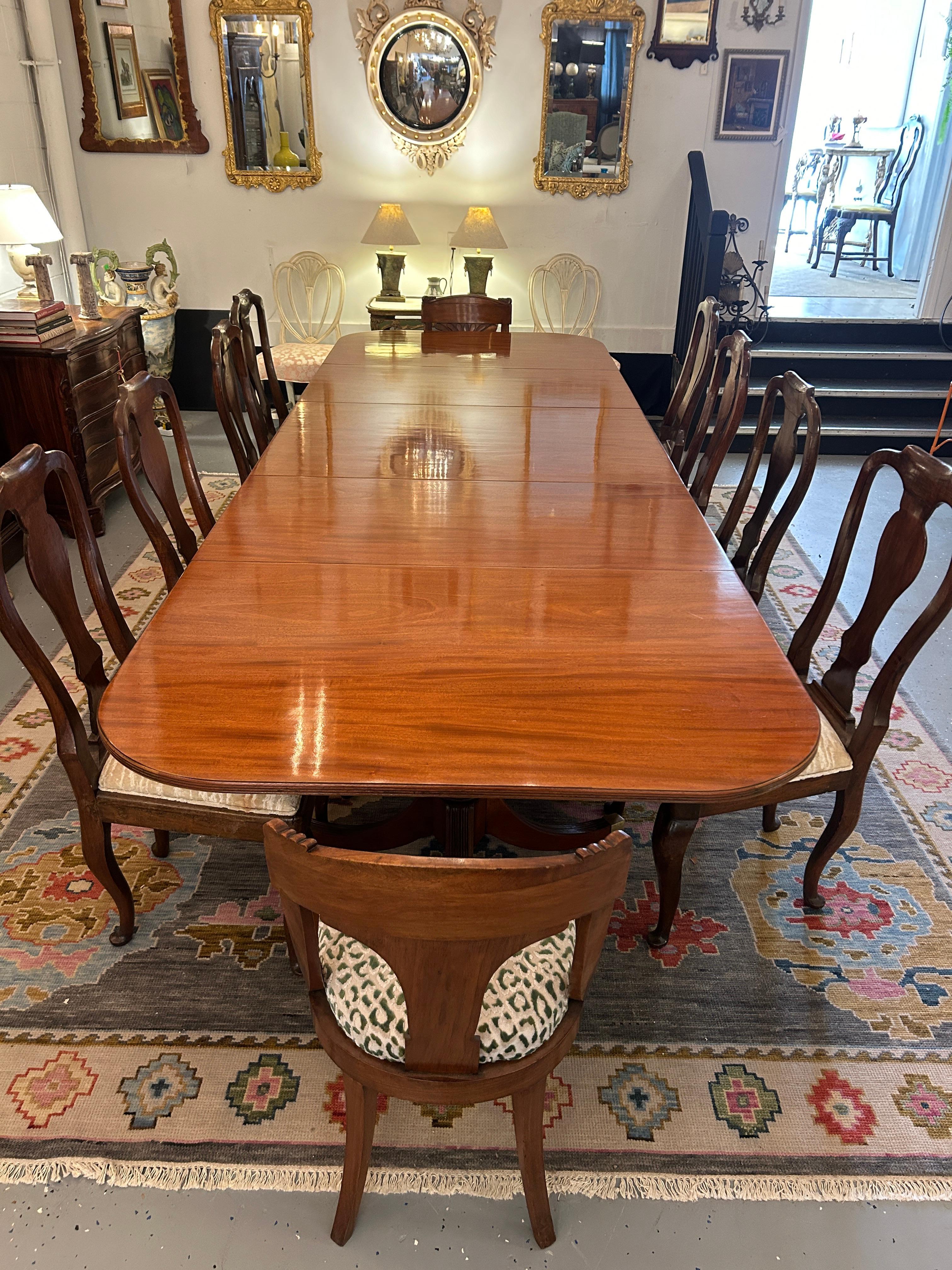 Polished Georgian Three Pedestal Mahogany Dining Table