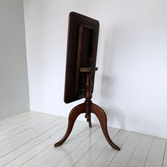 Georgian Tilt-Top Table