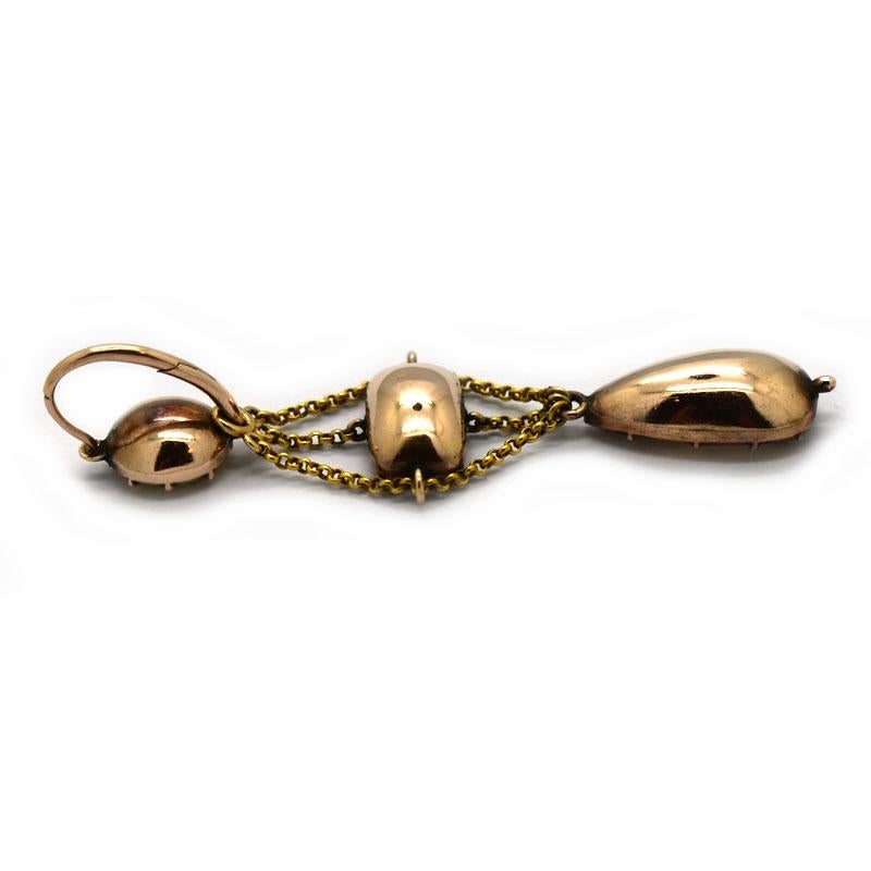 Georgian Topaz and Gold Drop Earrings, Circa 1810 2