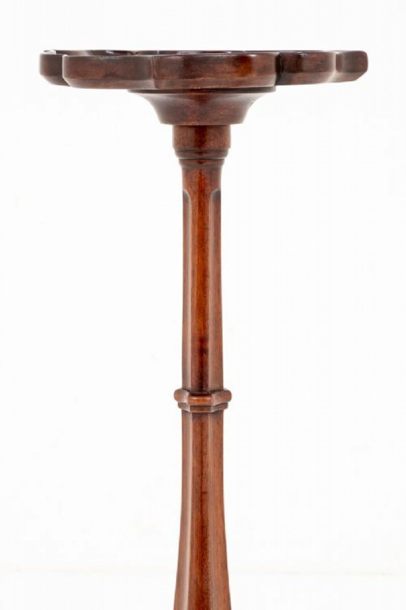 Antorcha Georgiana Mesa de Caoba Soporte Antorcha en Bueno estado para la venta en Potters Bar, GB