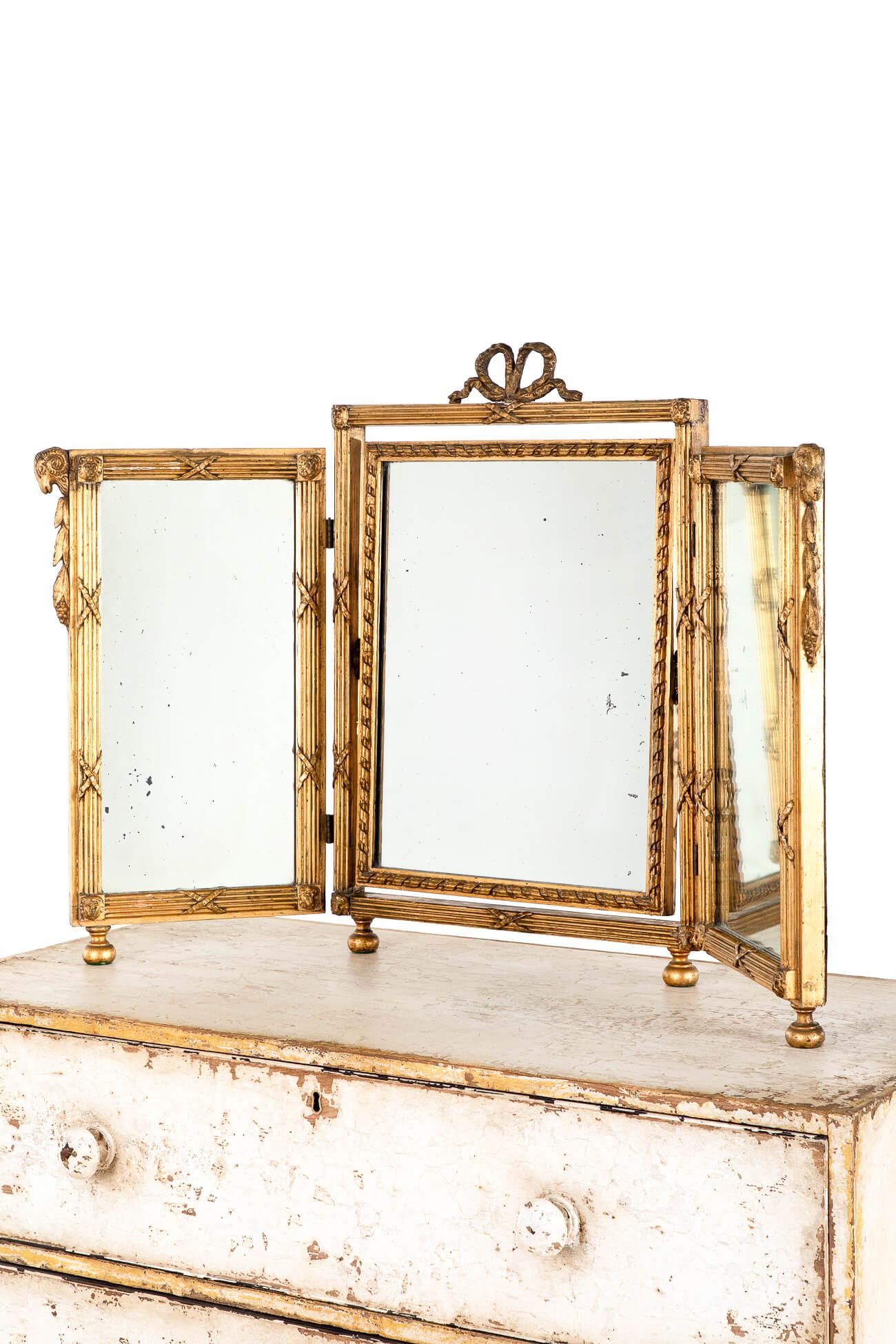 Georgian Triptych Gilt Mirror For Sale 4