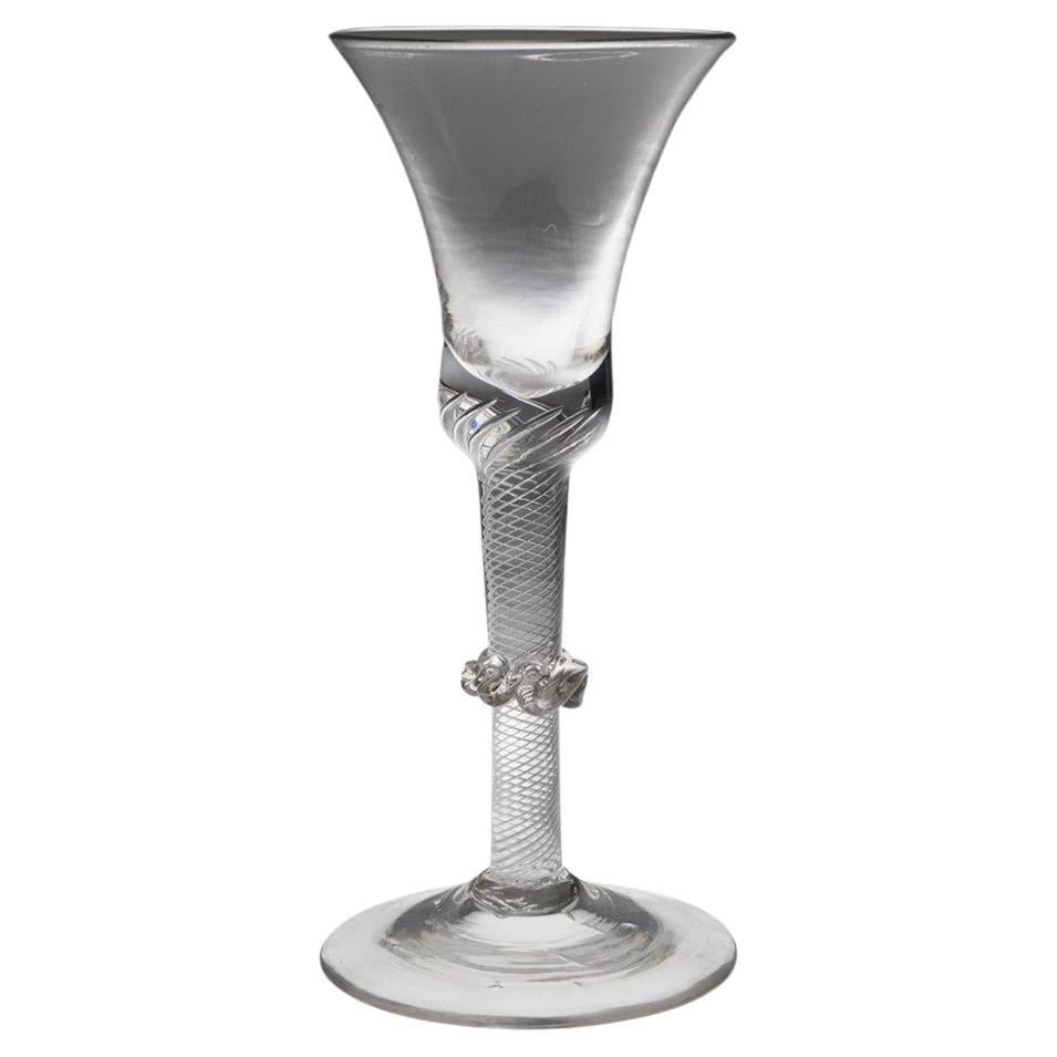 Vermicular Collar Air Twist Weinglas aus georgianischem Glas, um 1750 im Angebot
