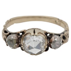 Georgian/Victorian Ring mit drei Steinen, 1,00 Karat Diamant im Rosenschliff