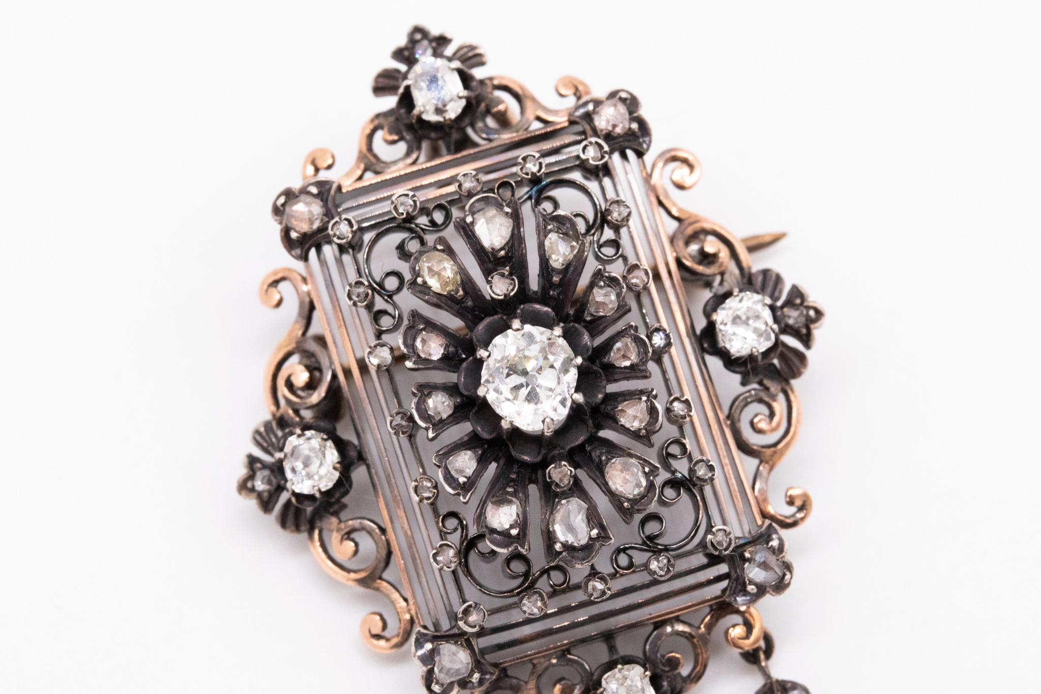 Georgian Victorian 1830 Pendant Brooch In 18Kt Gold 4.58 Cts Rose Cut Diamonds For Sale 4