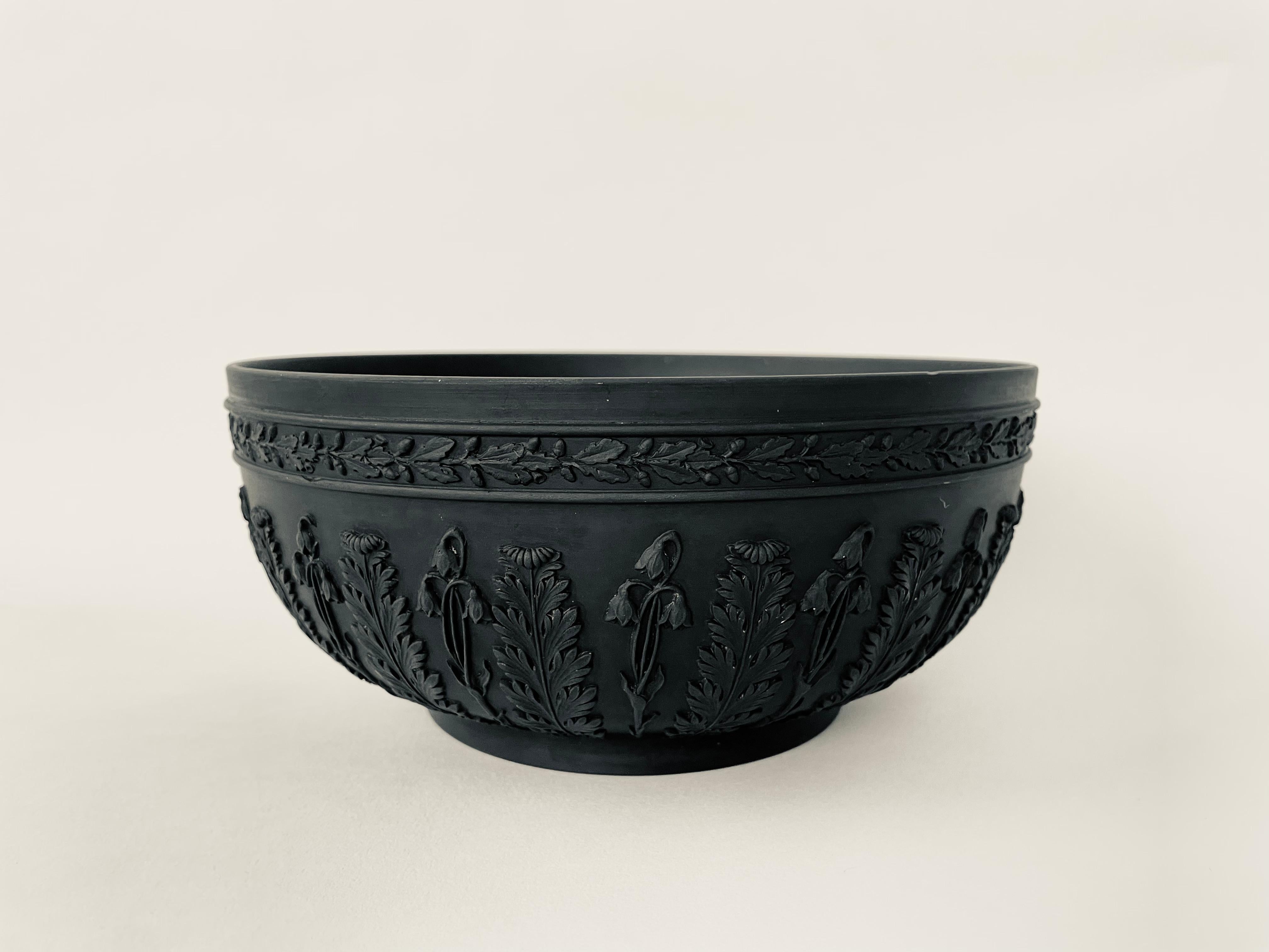 Wedgwood Jorge III Cuenco de acanto de gres basáltico Inglés en venta
