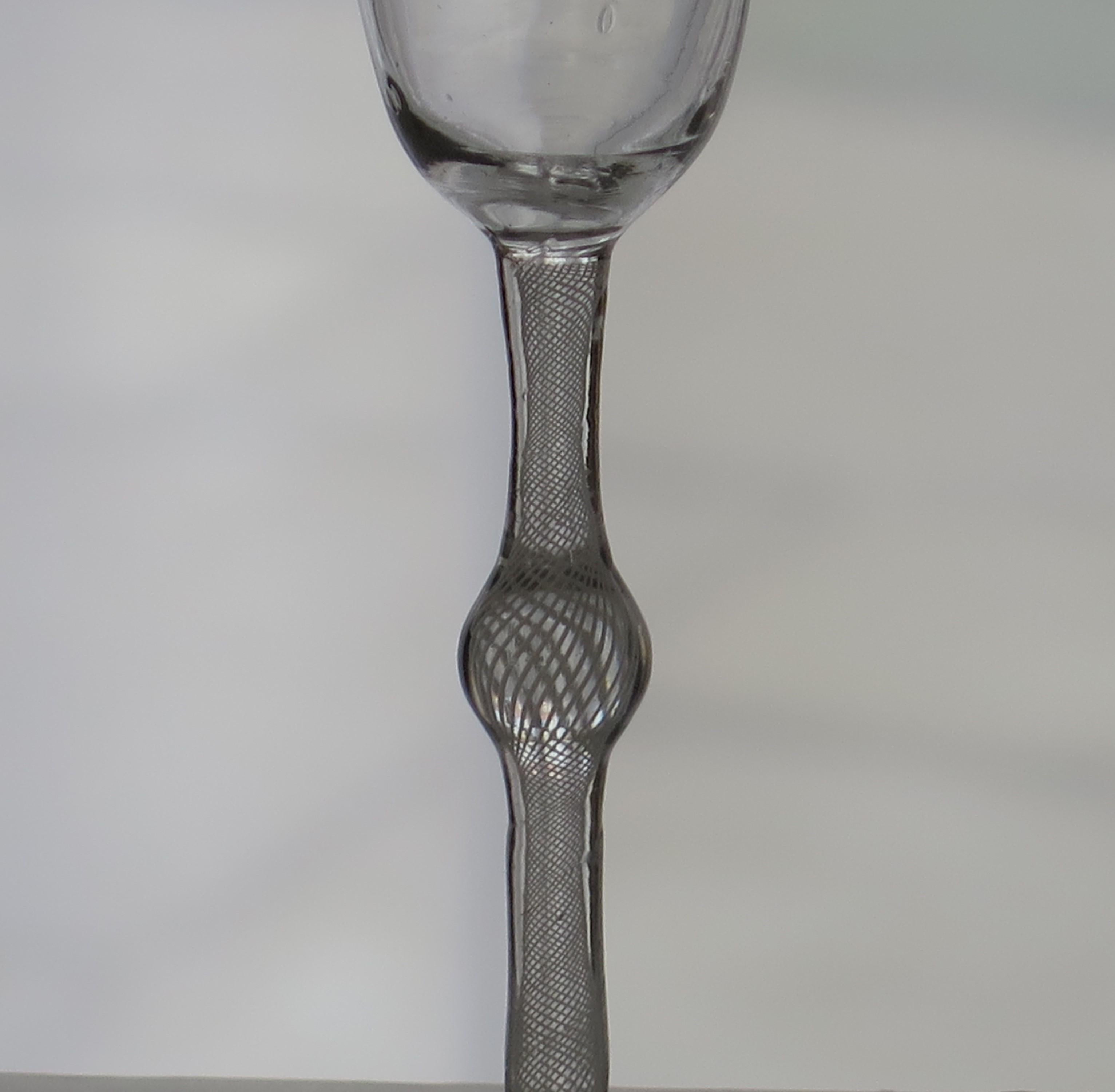 Georgianischer mundgeblasener Baumwoll-Twist-Stein im georgianischen Weinglas, englisch um 1765 (Englisch) im Angebot