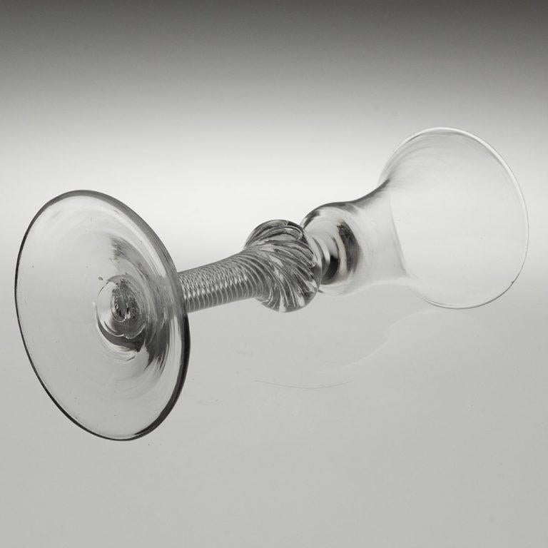 Copa de vino georgiana con tallo giratorio de aire c1750 en Bueno Estado en Tunbridge Wells, GB