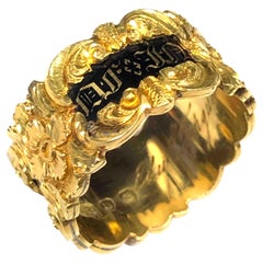 Georgian Yellow Gold and Enamel Hand Chased Memorial Memento Band Ring