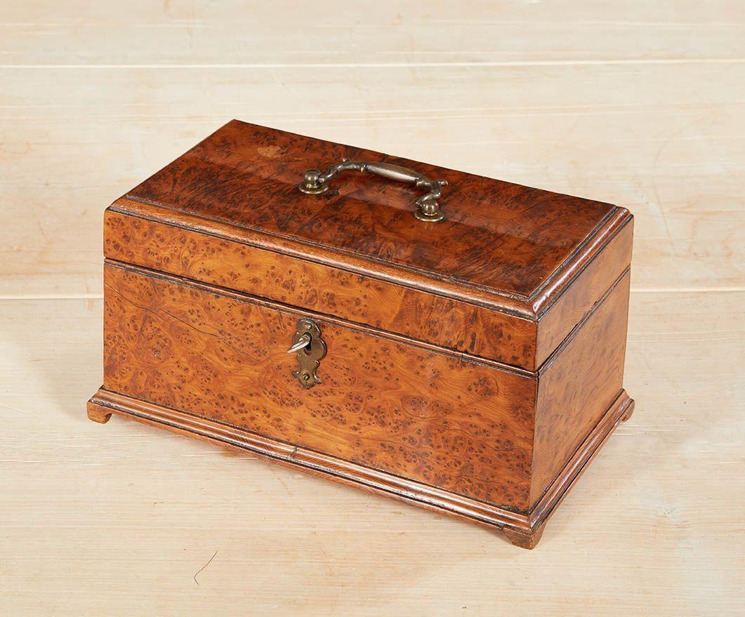Caja Georgiana de Madera de Tejo Carpintería en venta