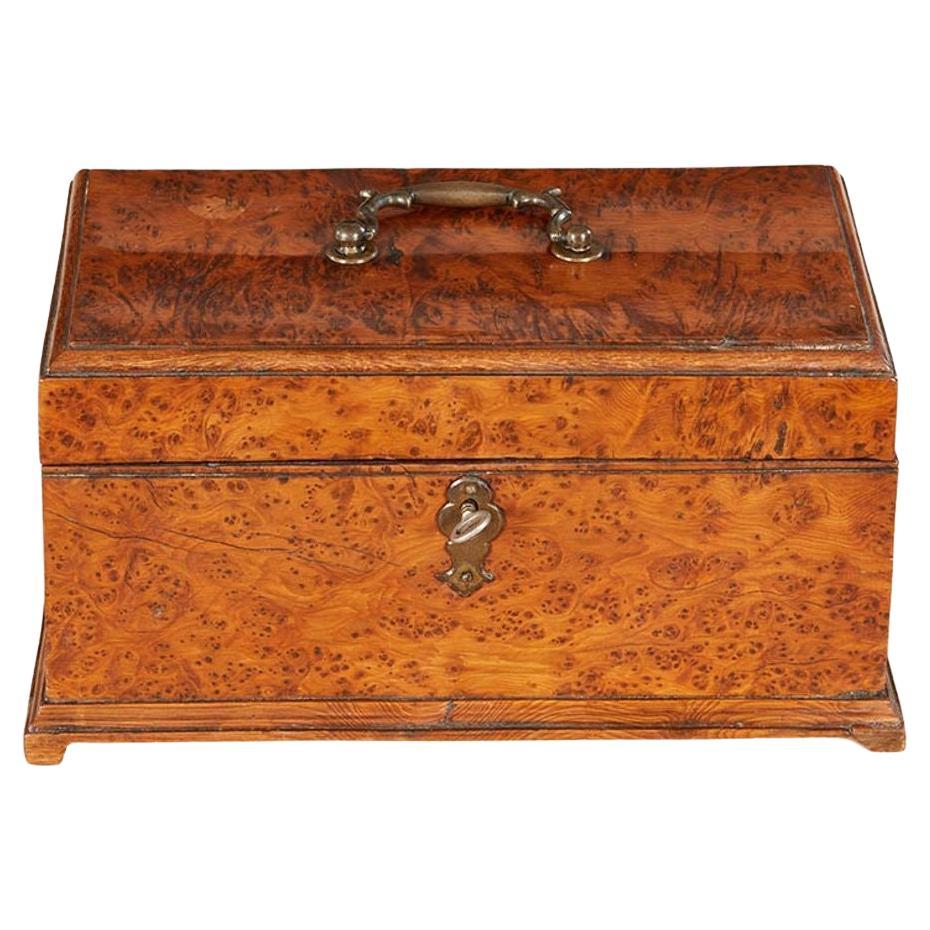 Caja Georgiana de Madera de Tejo