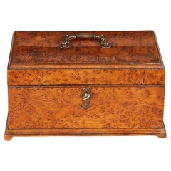 Caja Georgiana de Madera de Tejo