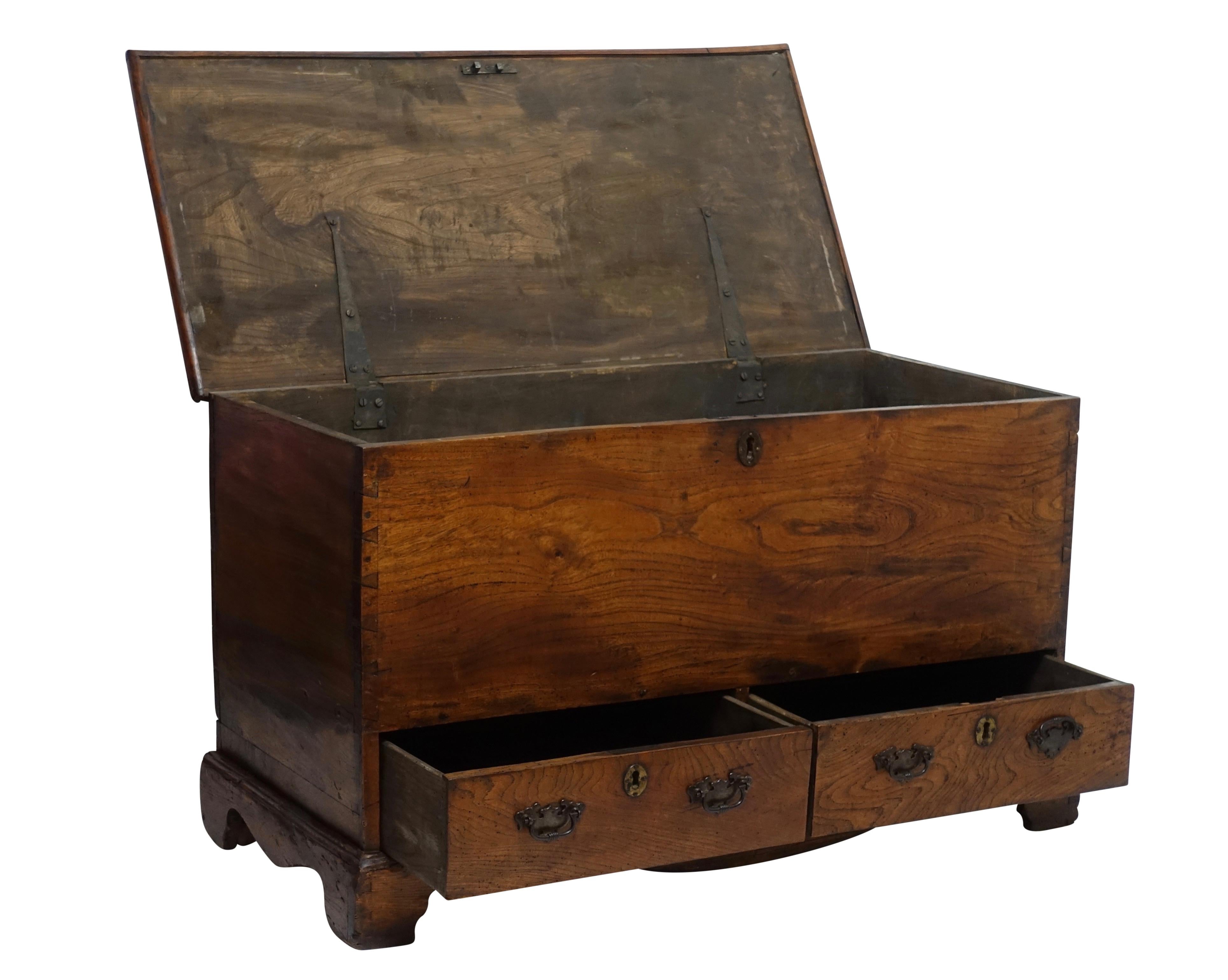 18th Century and Earlier Georgian Yew Wood Trunk Chest, English, 18th Century