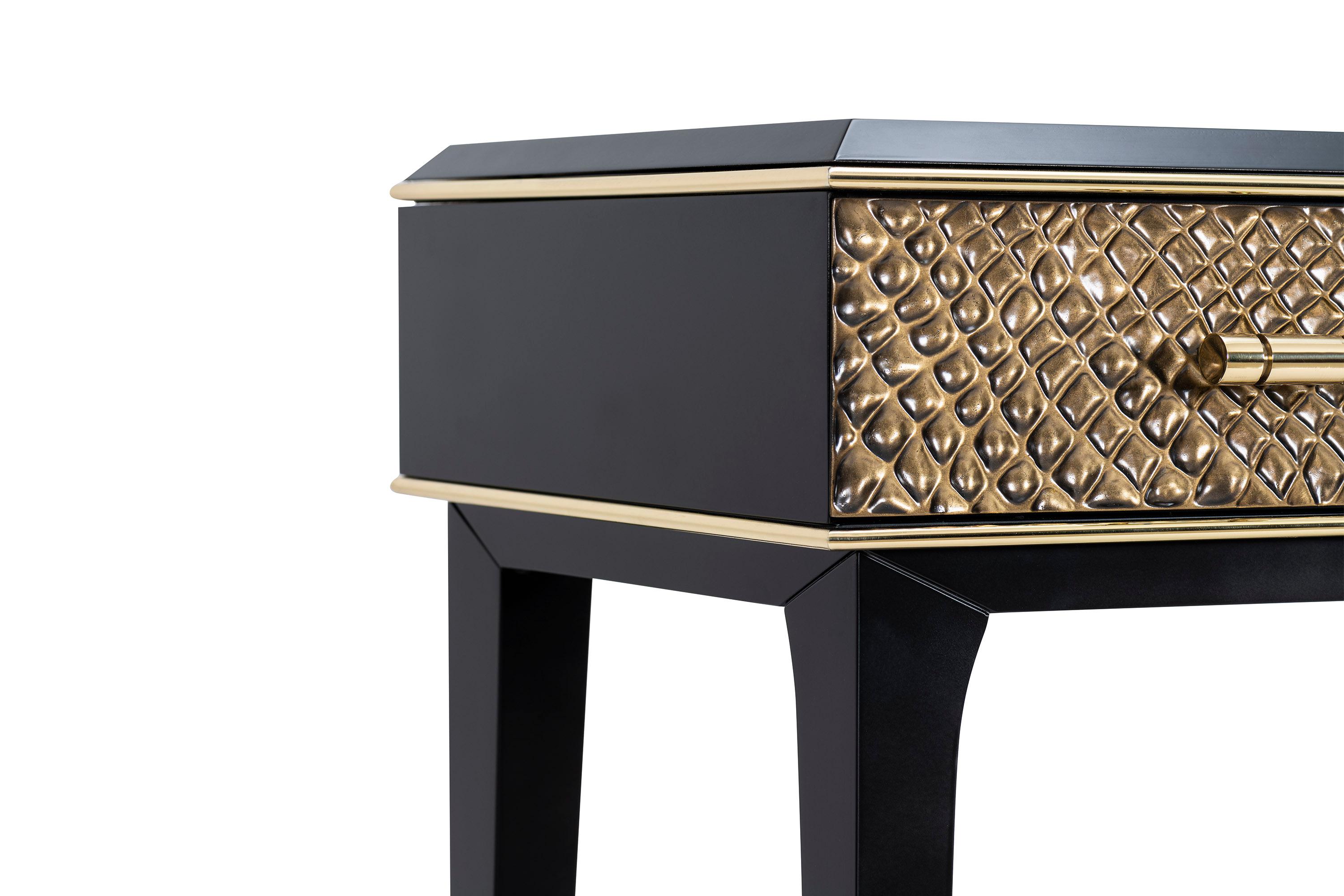 Polished Georgiana Console with Gold-Plated Brass For Sale