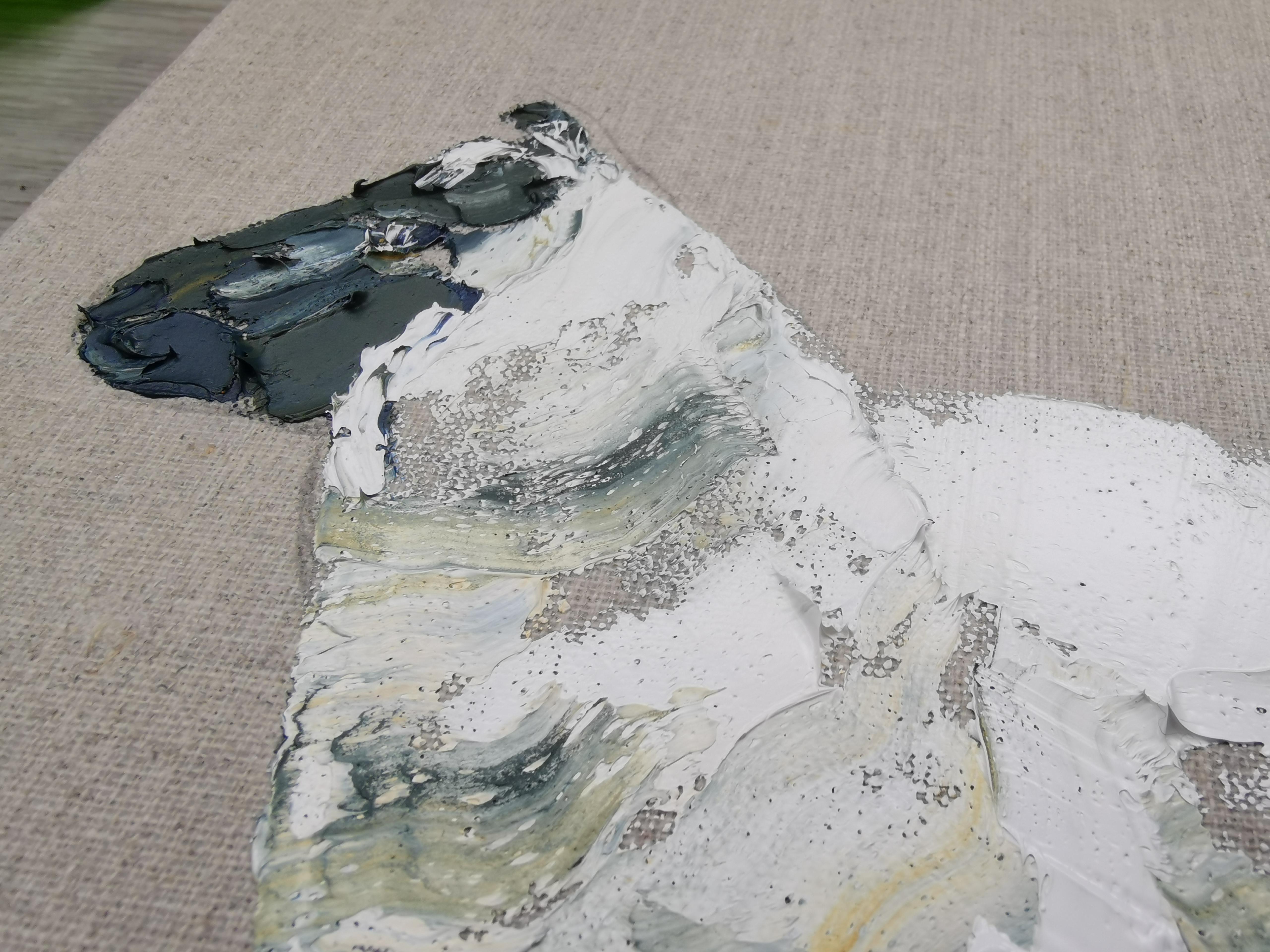 Un óleo de ovejas pintado con pintura espesa aplicada espontáneamente con espátula sobre lino imprimado con gesso transparente dejando a la vista la textura y el color del lino.

INFORMACIÓN ADICIONAL:
Tres corderos (2024) 
firmado y fechado por el