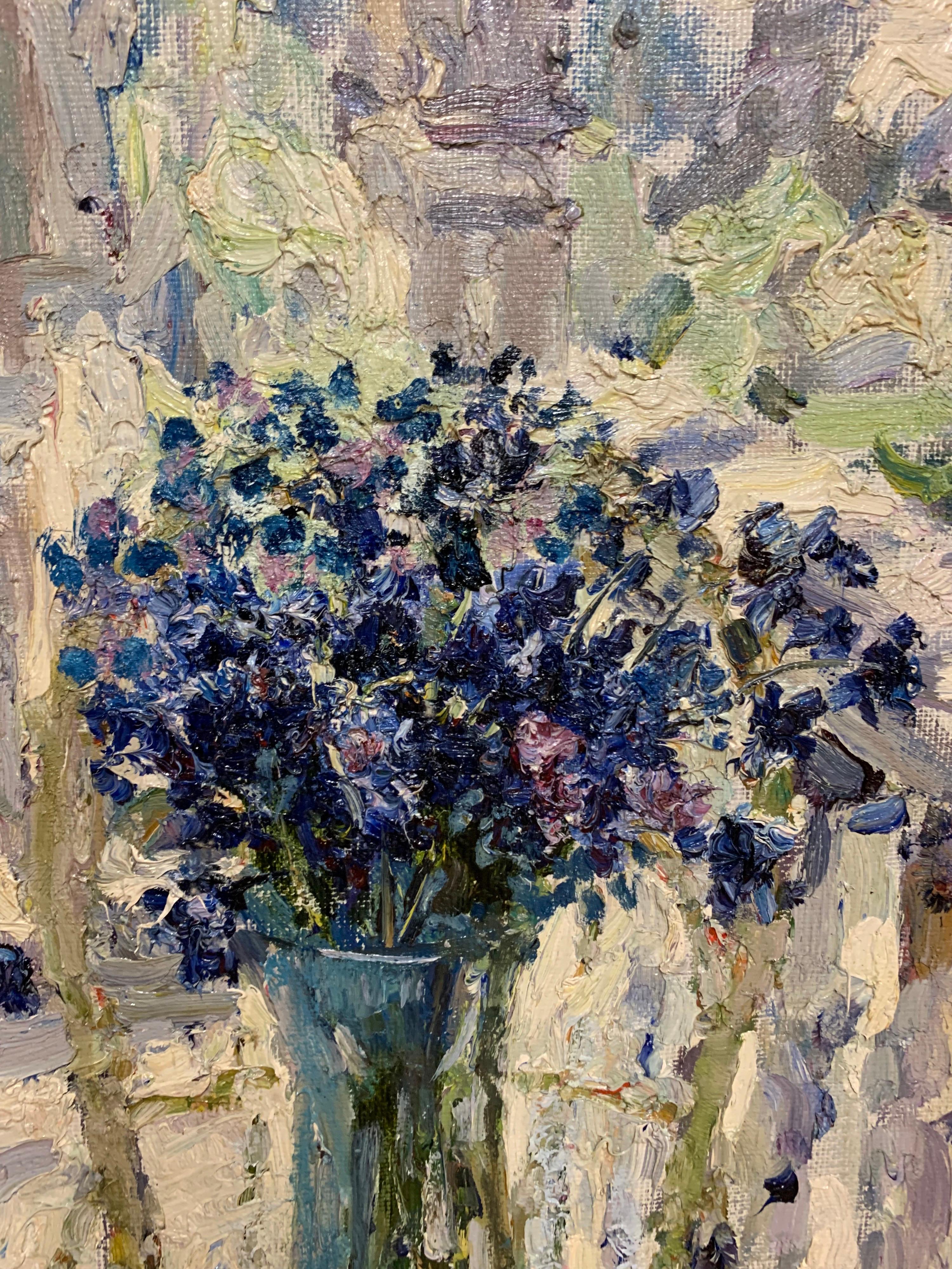 « Cornflowers » Bleu clair cm. 54 x 62 huile - Marron Figurative Painting par Georgij Moroz