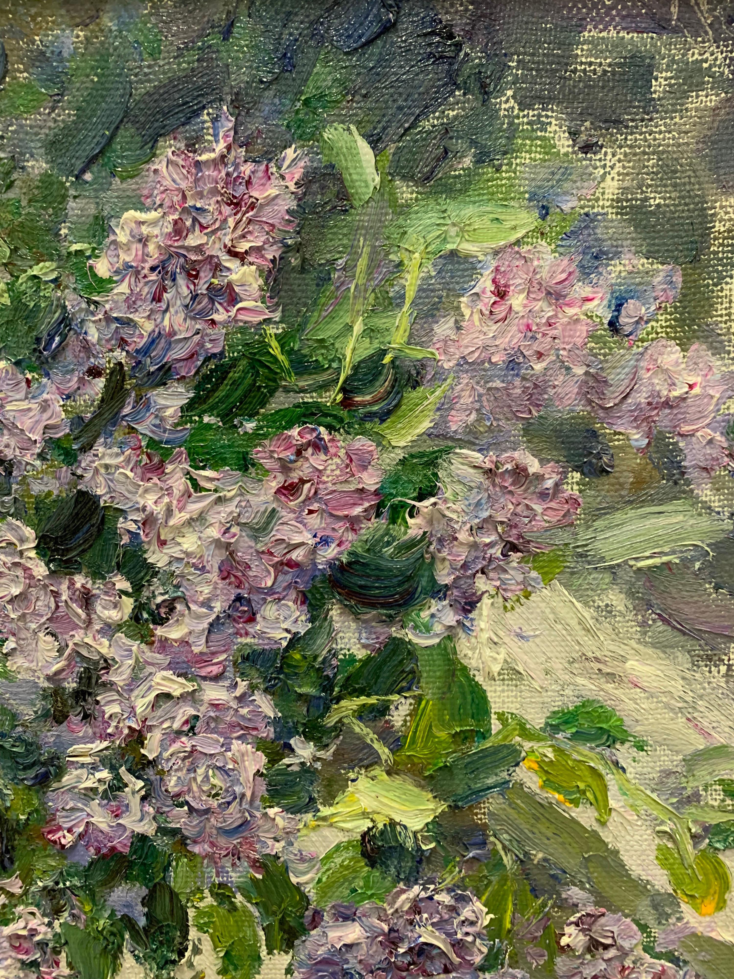 « Lilas in the light » Flowers, Lilas cm. 71 x 65 huile - Gris Still-Life Painting par Georgij Moroz