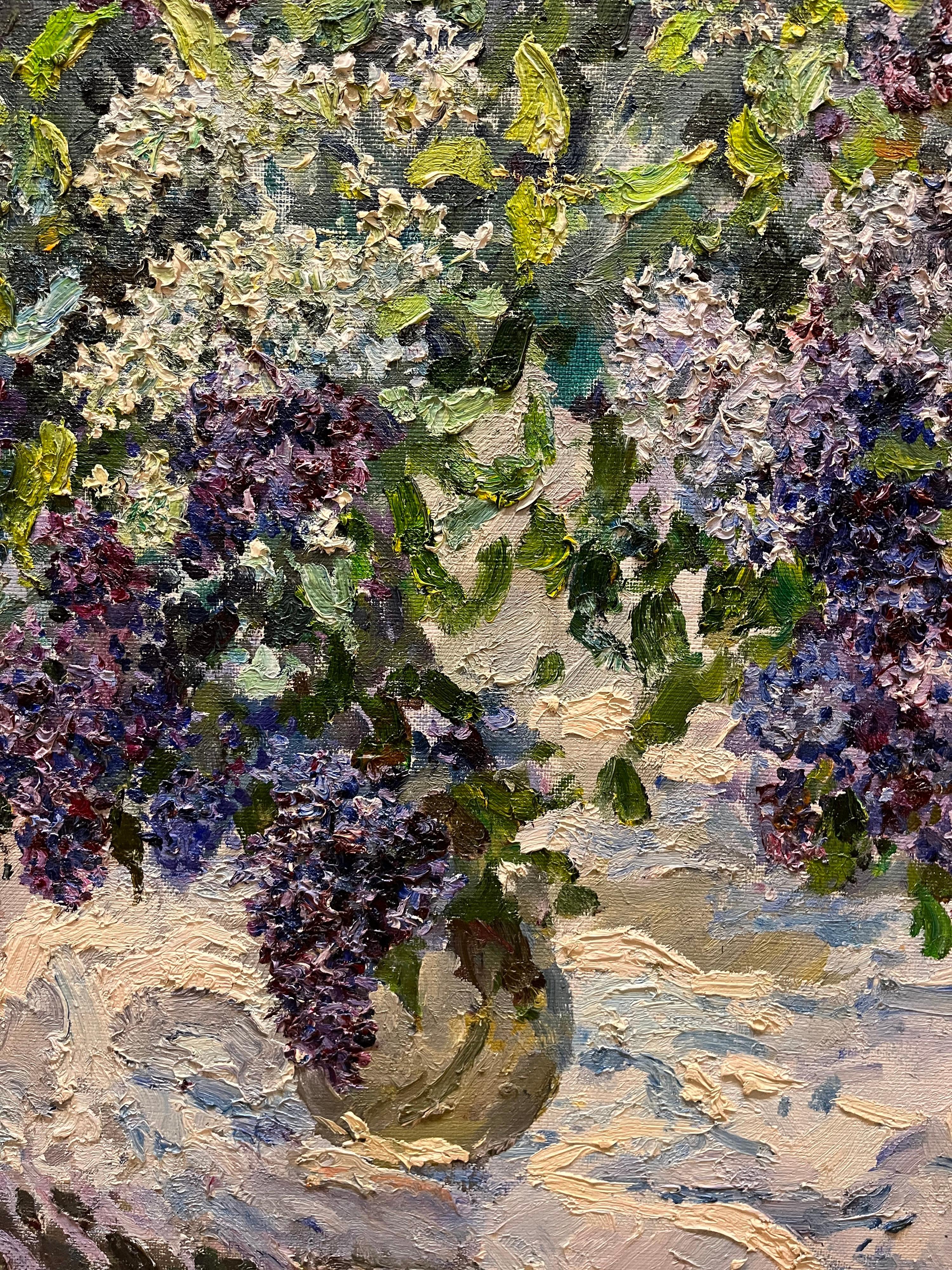 Lillà, giardino, fiori, viola,Ucraina
Un lavoro molto importante 
Georgij Moroz (Dneprodzerzinsk, Ucraina, 1937 - San Pietroburgo, 2015)

1937: nasce a Dneprodzerzinsk, Ucraina.
1949-56: inizia gli studi artistici a Dneprodzerzinsk e successivamente