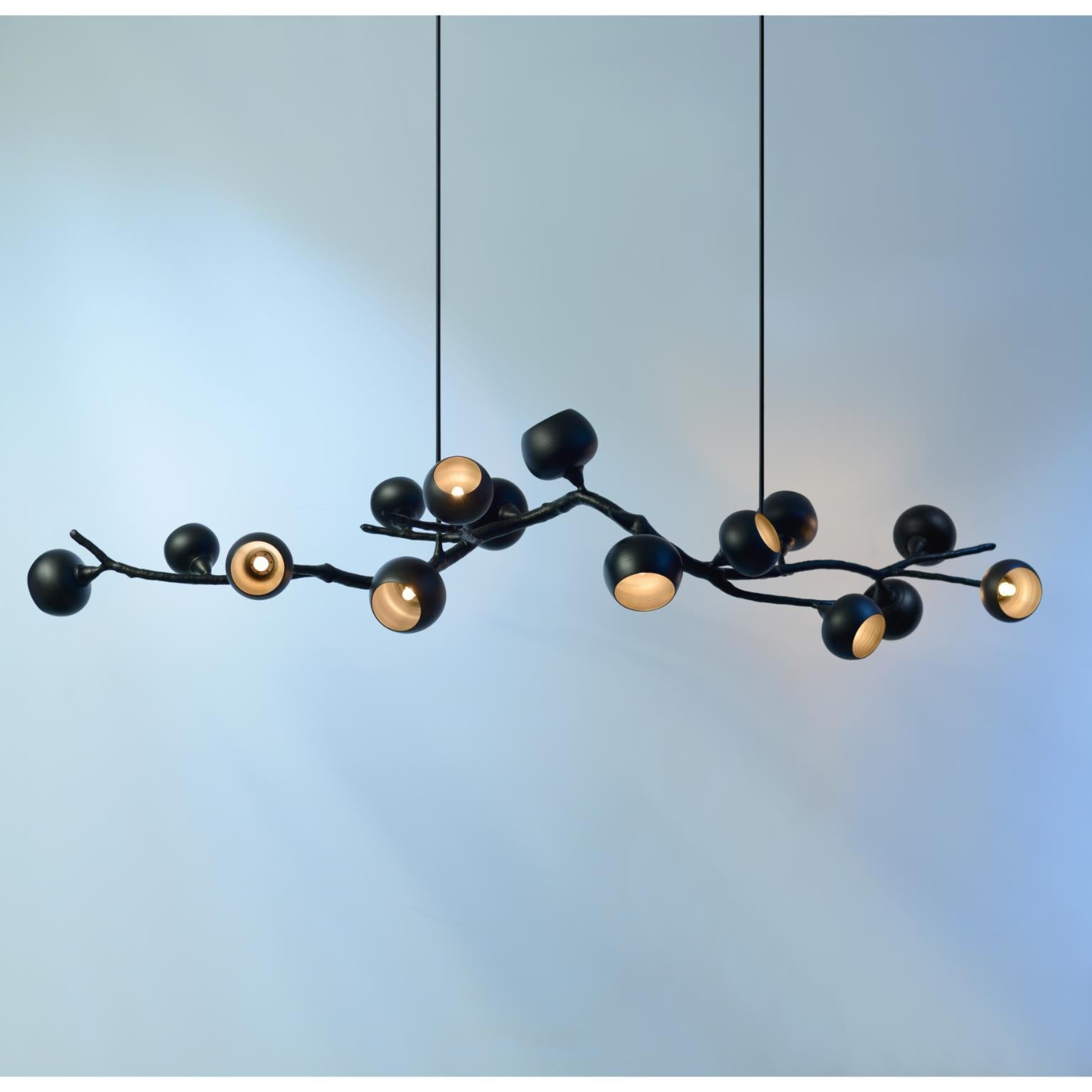 Britannico Georgina Black Mountain Ash di 7Gods Studio in vendita