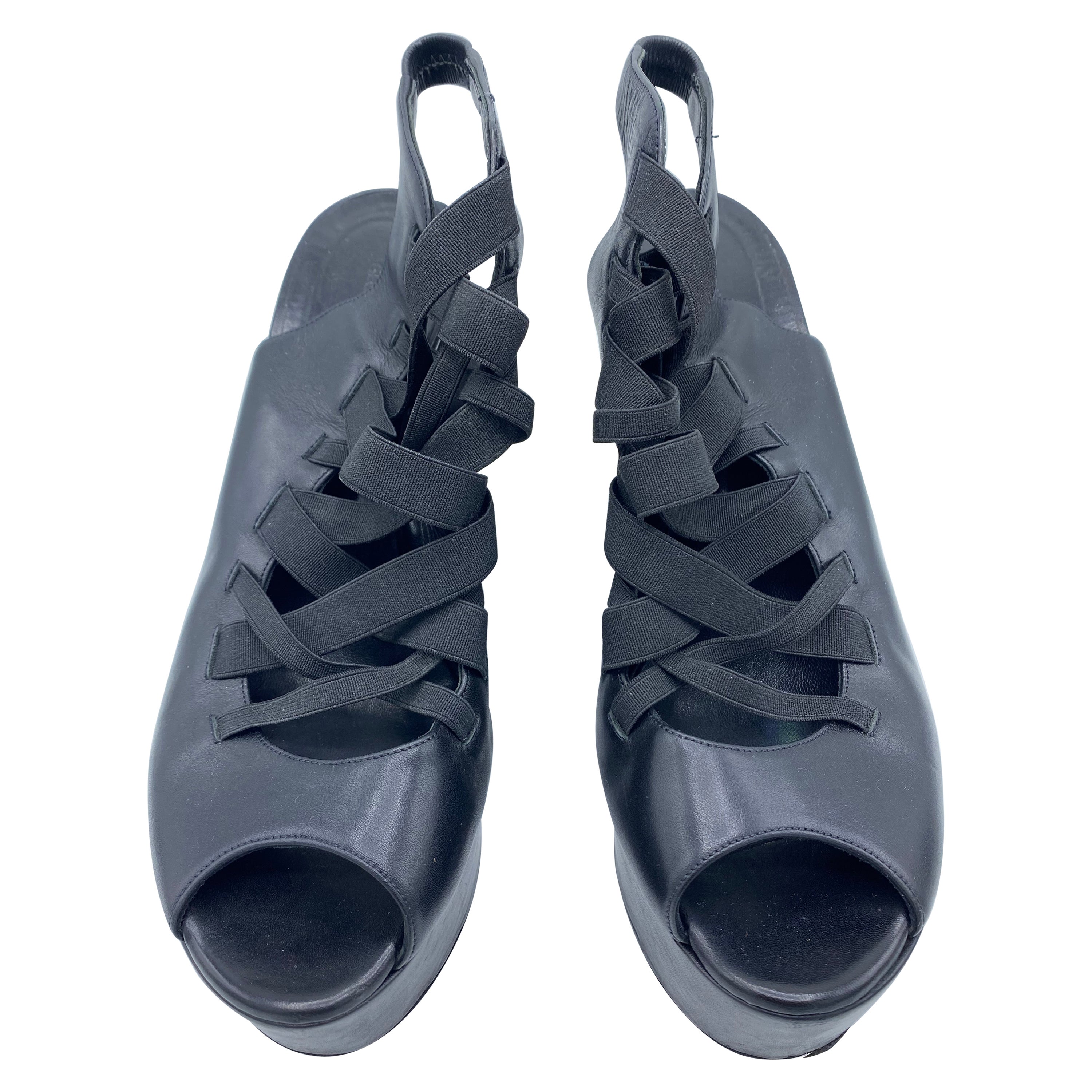 Georgina Goodman Schwarze Plateauschuhe aus Leder im Angebot