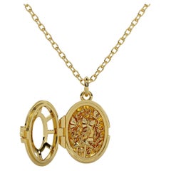 Relicario Georgina Yvonne "Cuento de hadas" en oro amarillo de 18 ct