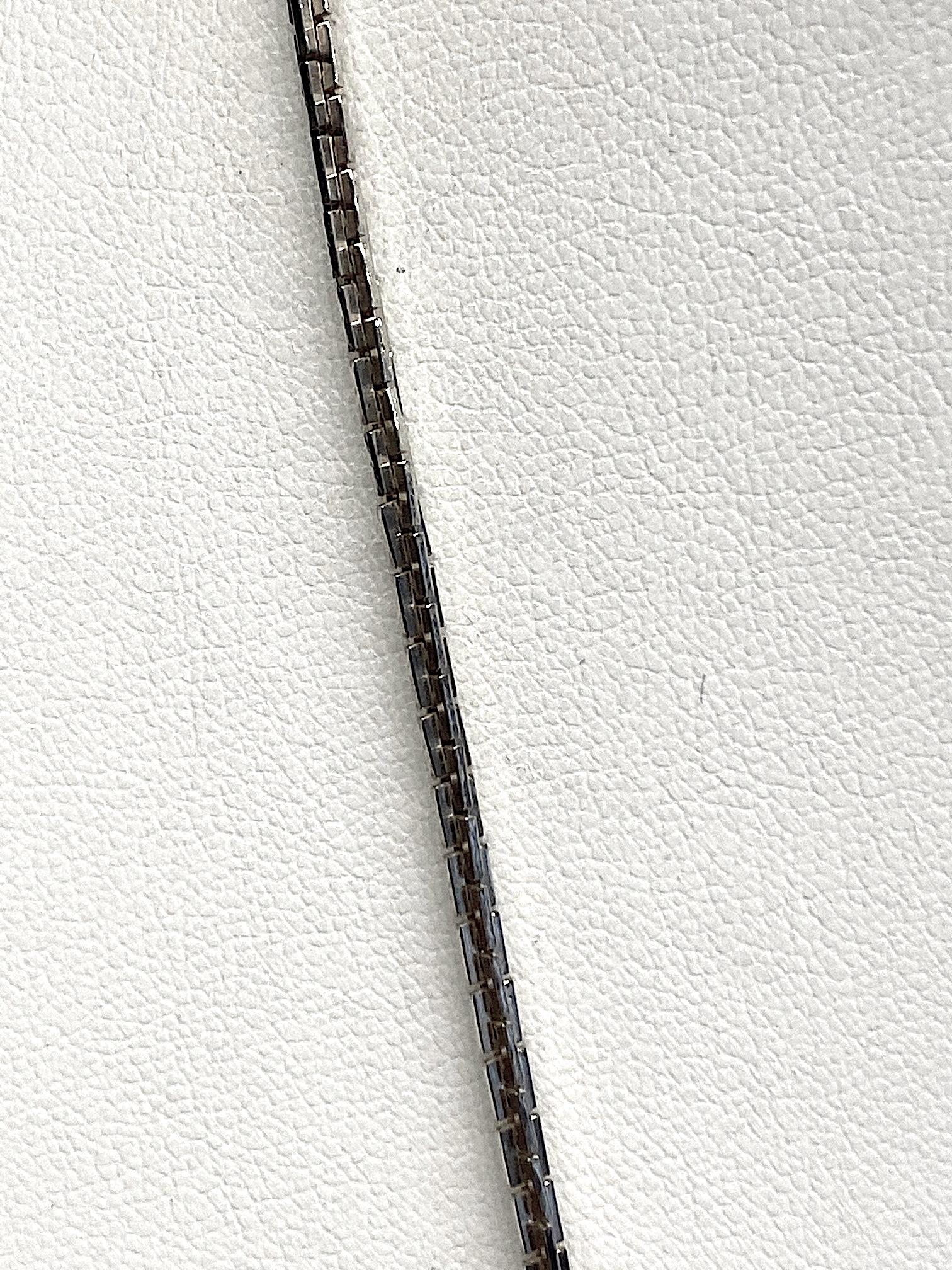 Georgio Gucci Silver Pendant Necklace, 1970s 8