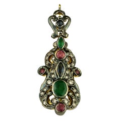 Georgios Collections Pendentif en or 18 carats avec diamants, saphirs, rubis et émeraudes