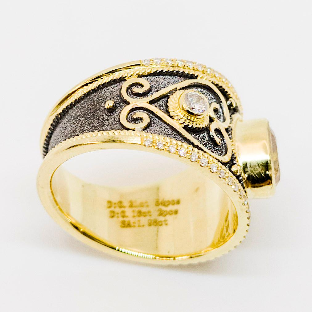 Georgios Kollektionen Ring aus 18 Karat Gold und Rhodium mit gelbem Saphir und Diamant im Angebot 1