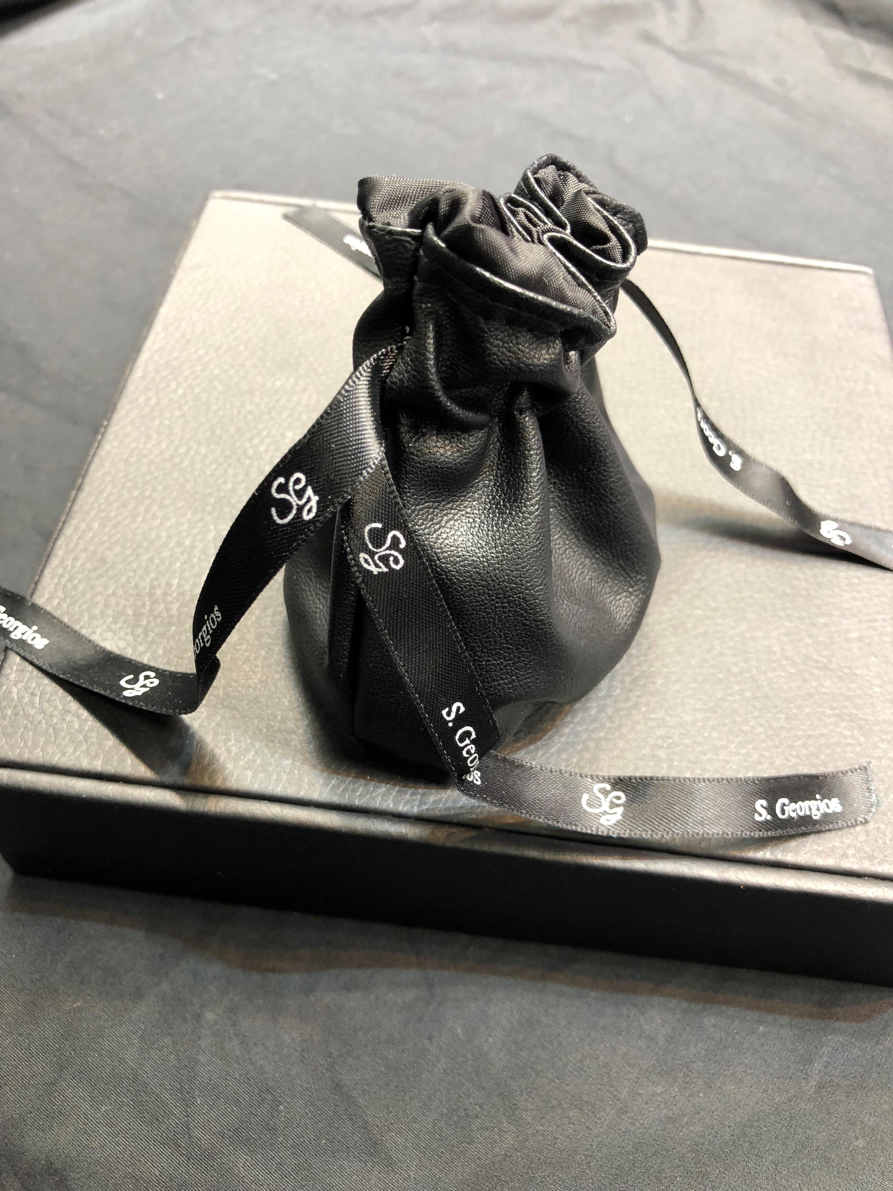 Ciondolo a croce con diamante e zaffiro in oro e argento 18 carati Georgios Collections in vendita 12