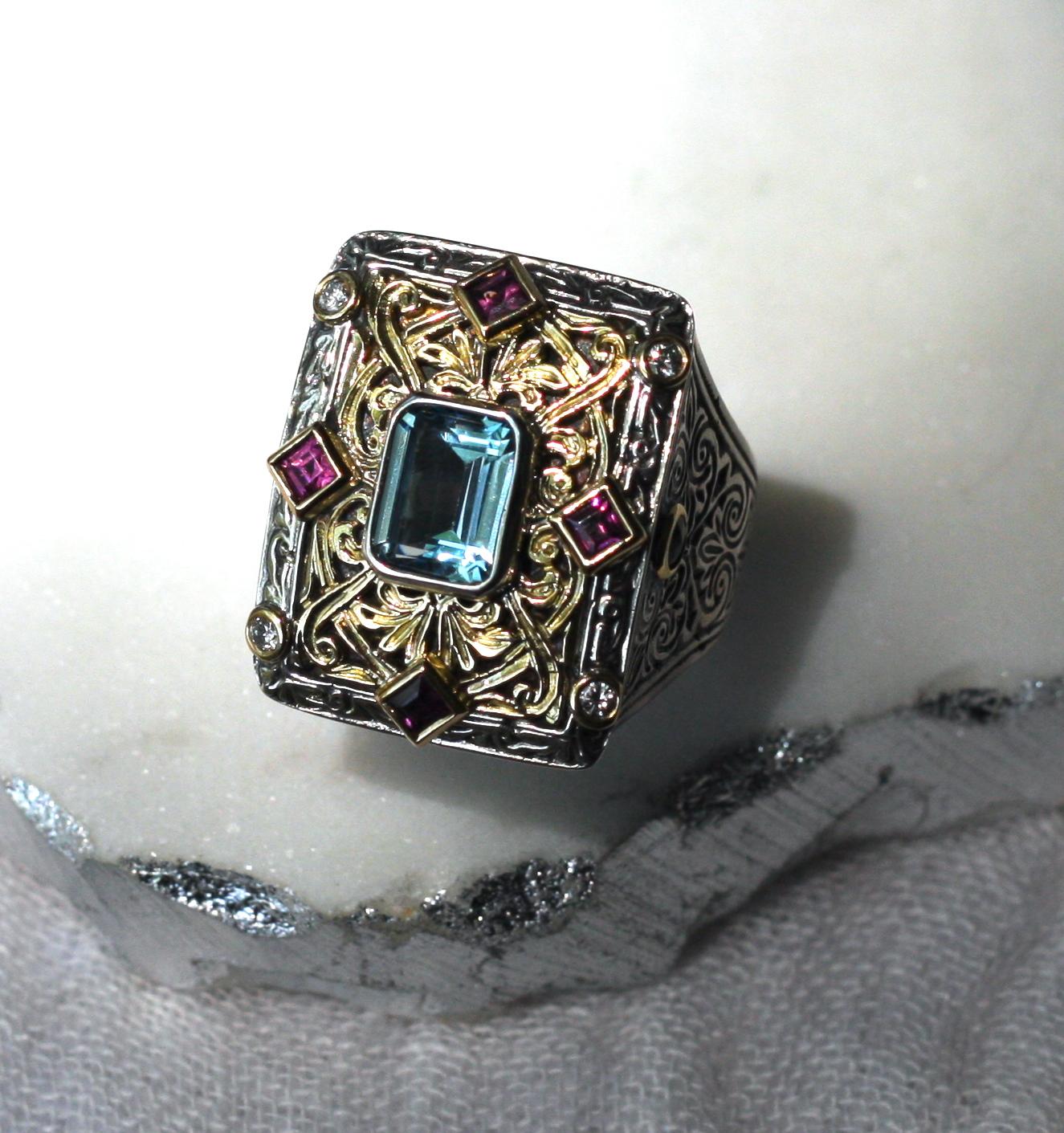 Anello largo con tormaline e diamanti in oro e argento 18 carati Georgios Collections in vendita 4