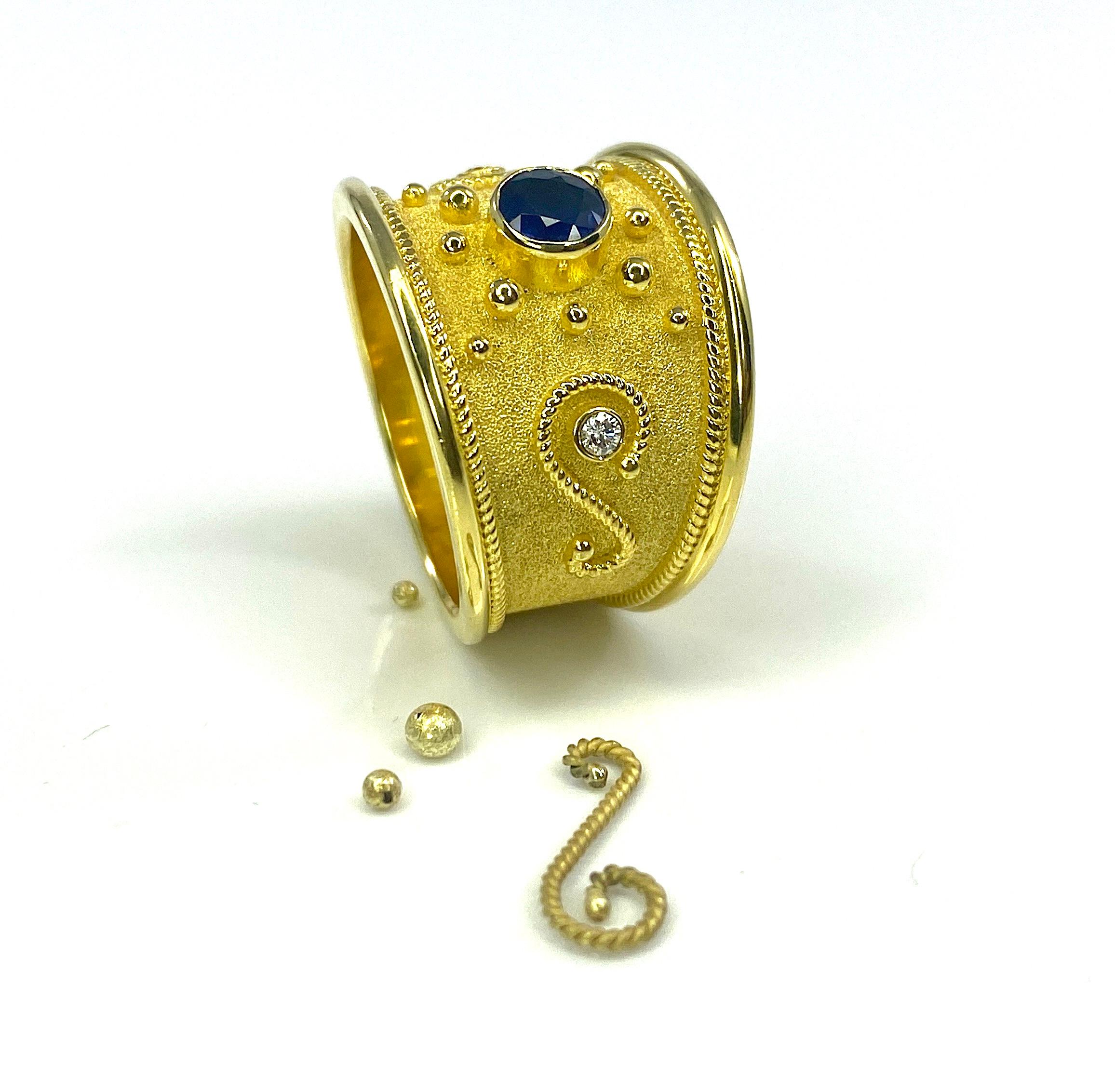 Georgios Kollektionen Granulation Ring aus 18 Karat Gold mit blauem Saphir und Diamant  im Angebot 3