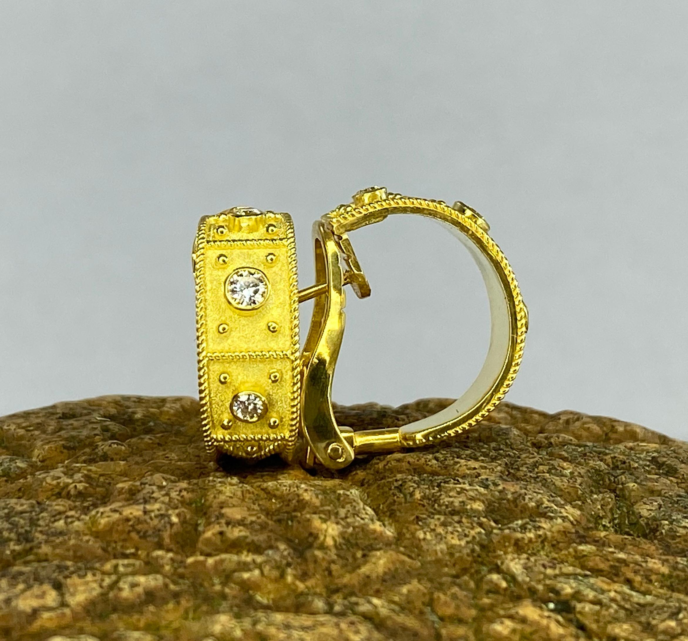Créoles à clips byzantines en or 18 carats et diamants, collection Georgios en vente 7