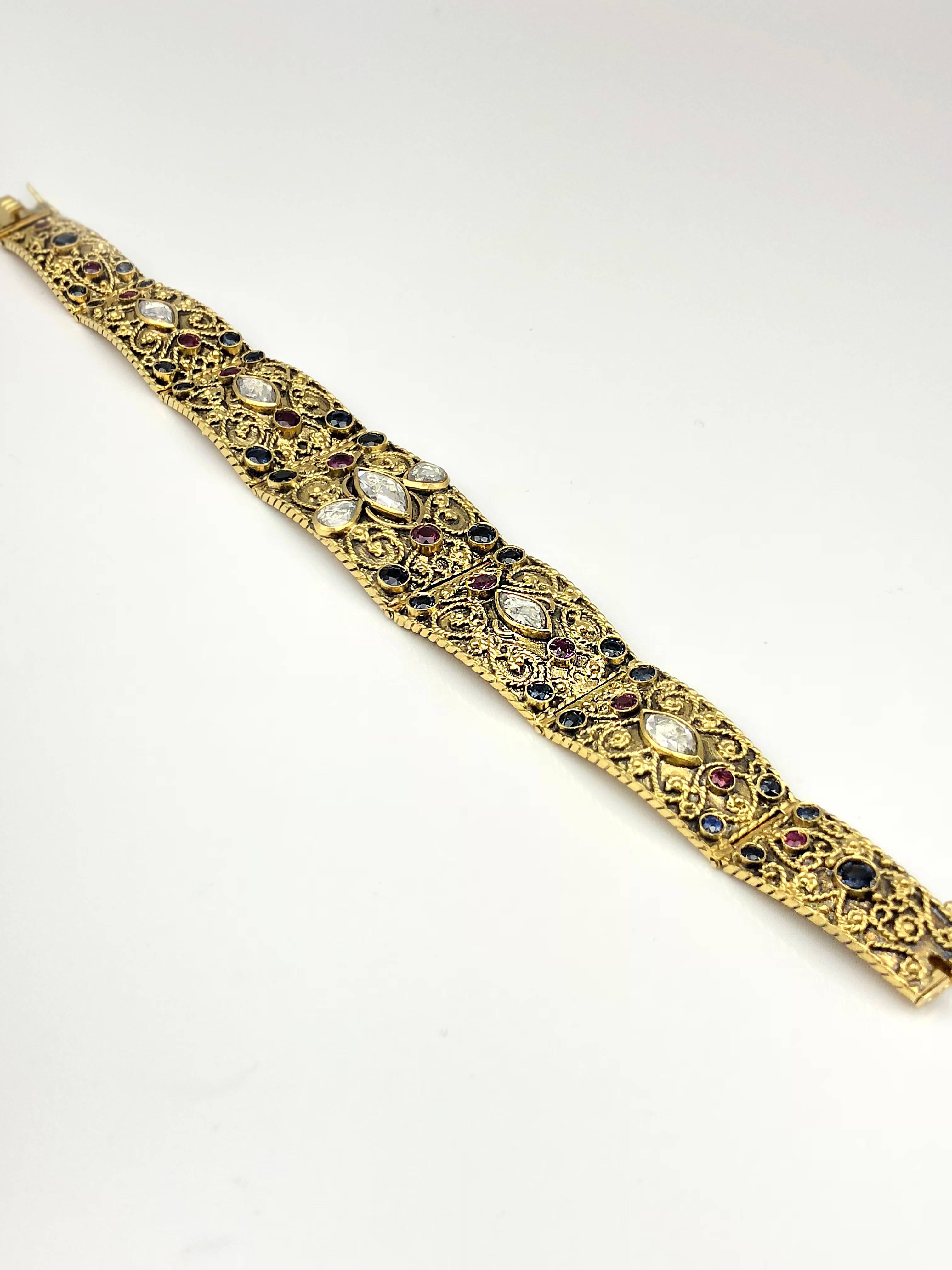 Georgios Collections Byzantinisches Armband aus 18 Karat Gold mit Diamanten, Saphiren und Rubinen (Marquiseschliff) im Angebot