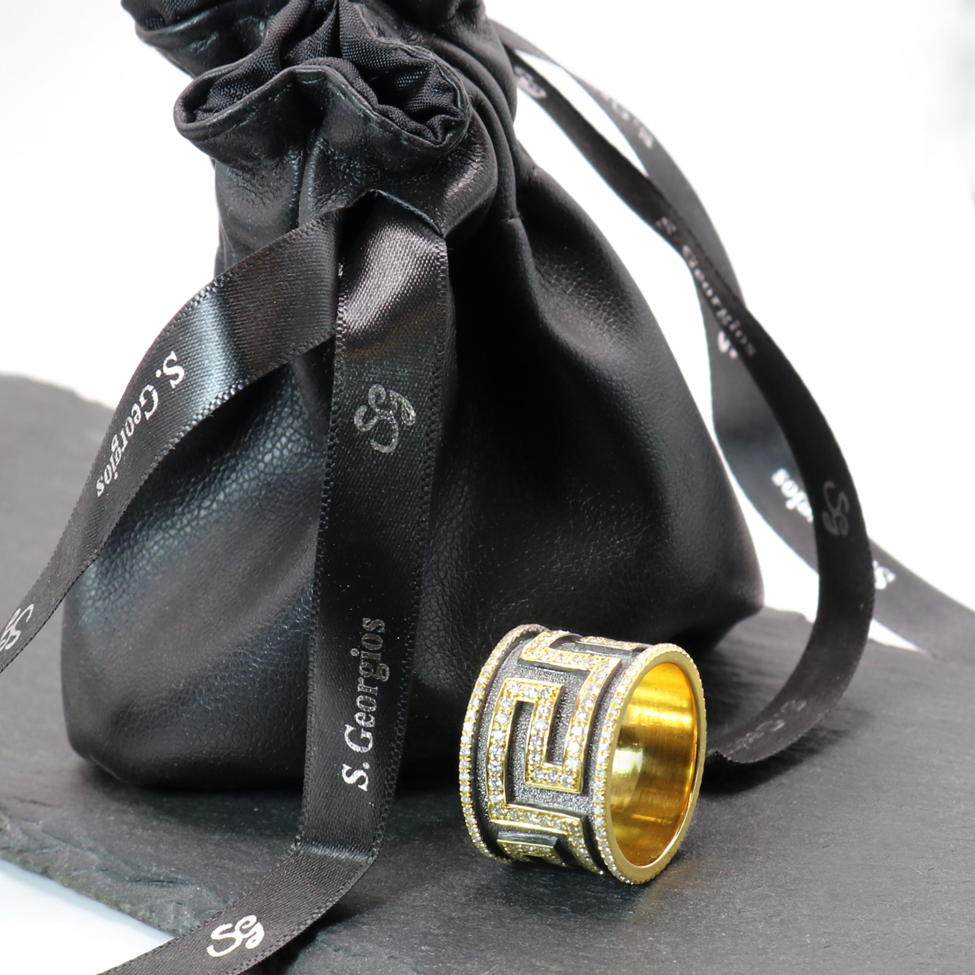 Femenino o masculino Colecciones Georgios Anillo de Diamantes Llave Griega de Oro de 18 Kilates con Rodio Negro en venta