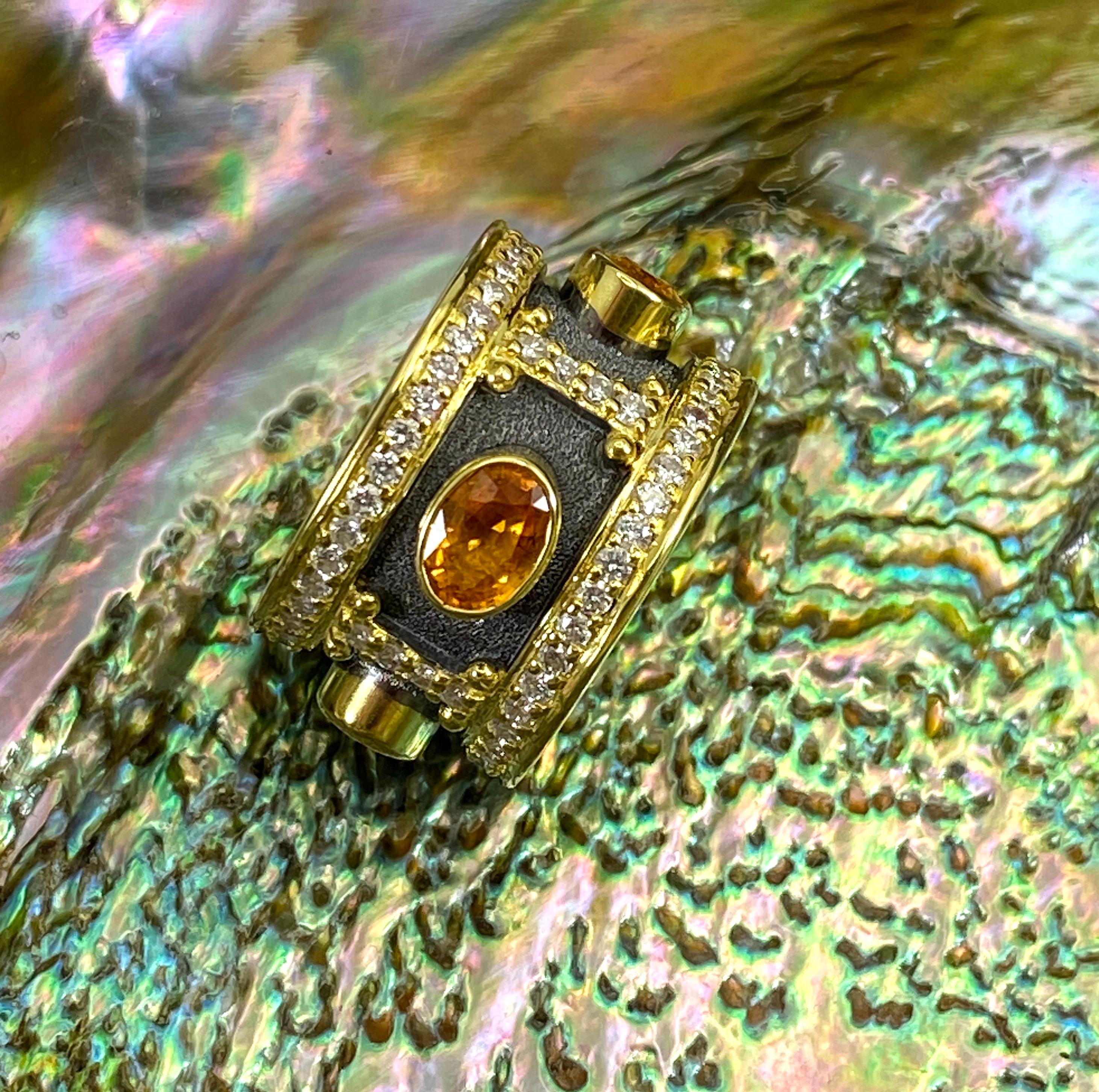 Georgios Collections Ring aus 18 Karat Gold mit gelbem Rhodium-Saphir und Diamant im Angebot 6