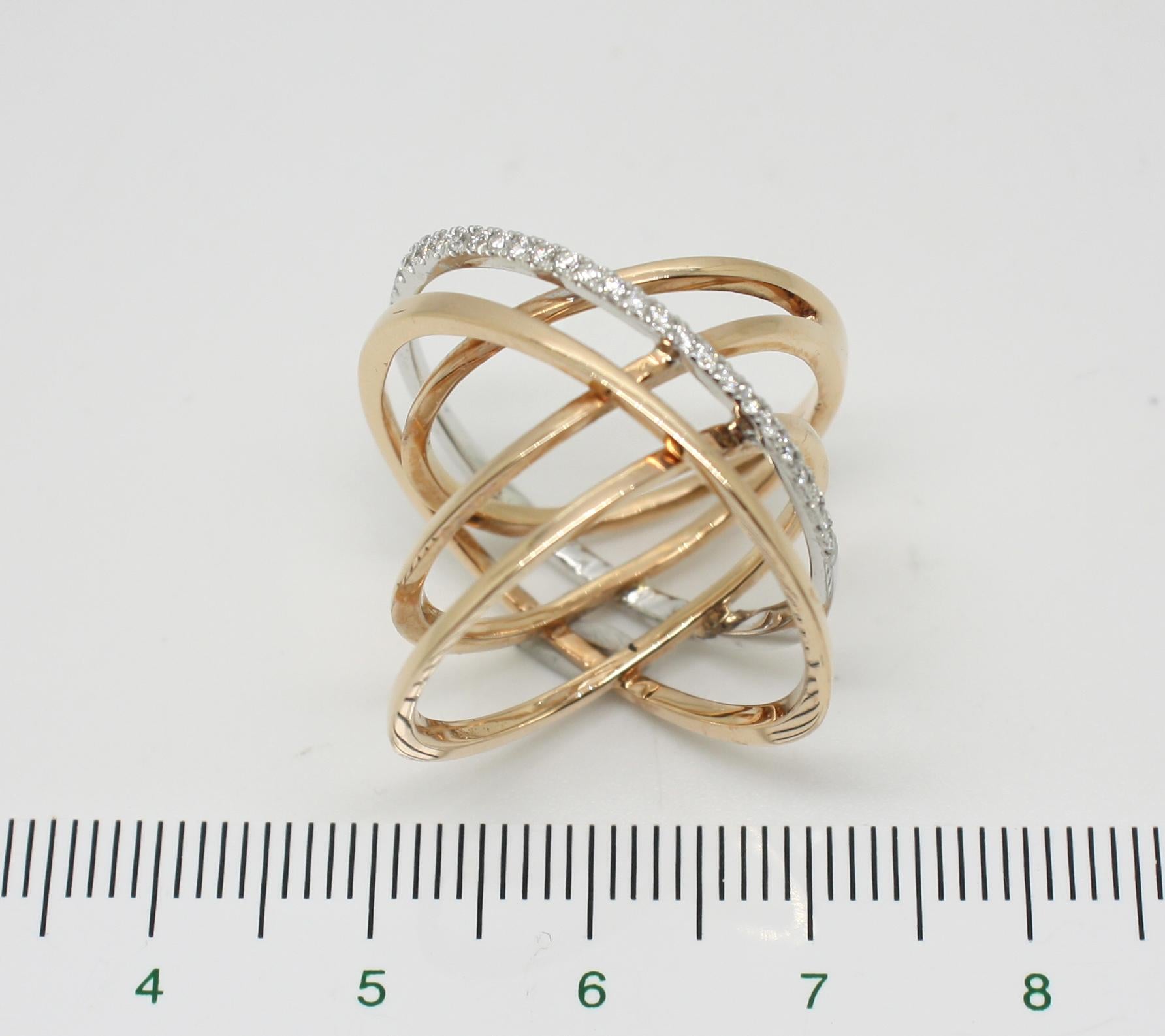 Georgios Collections Bague à anneau bicolore en or rose et blanc 18 carats avec diamants en vente 4