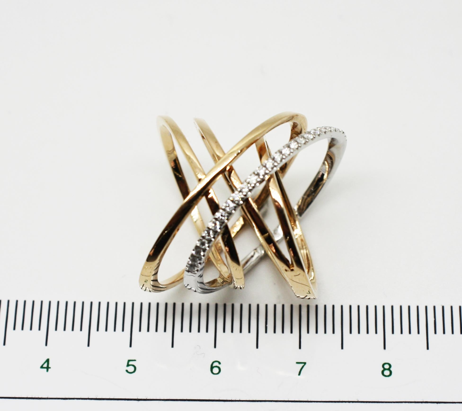 Georgios Collections Bague à anneau bicolore en or rose et blanc 18 carats avec diamants en vente 1