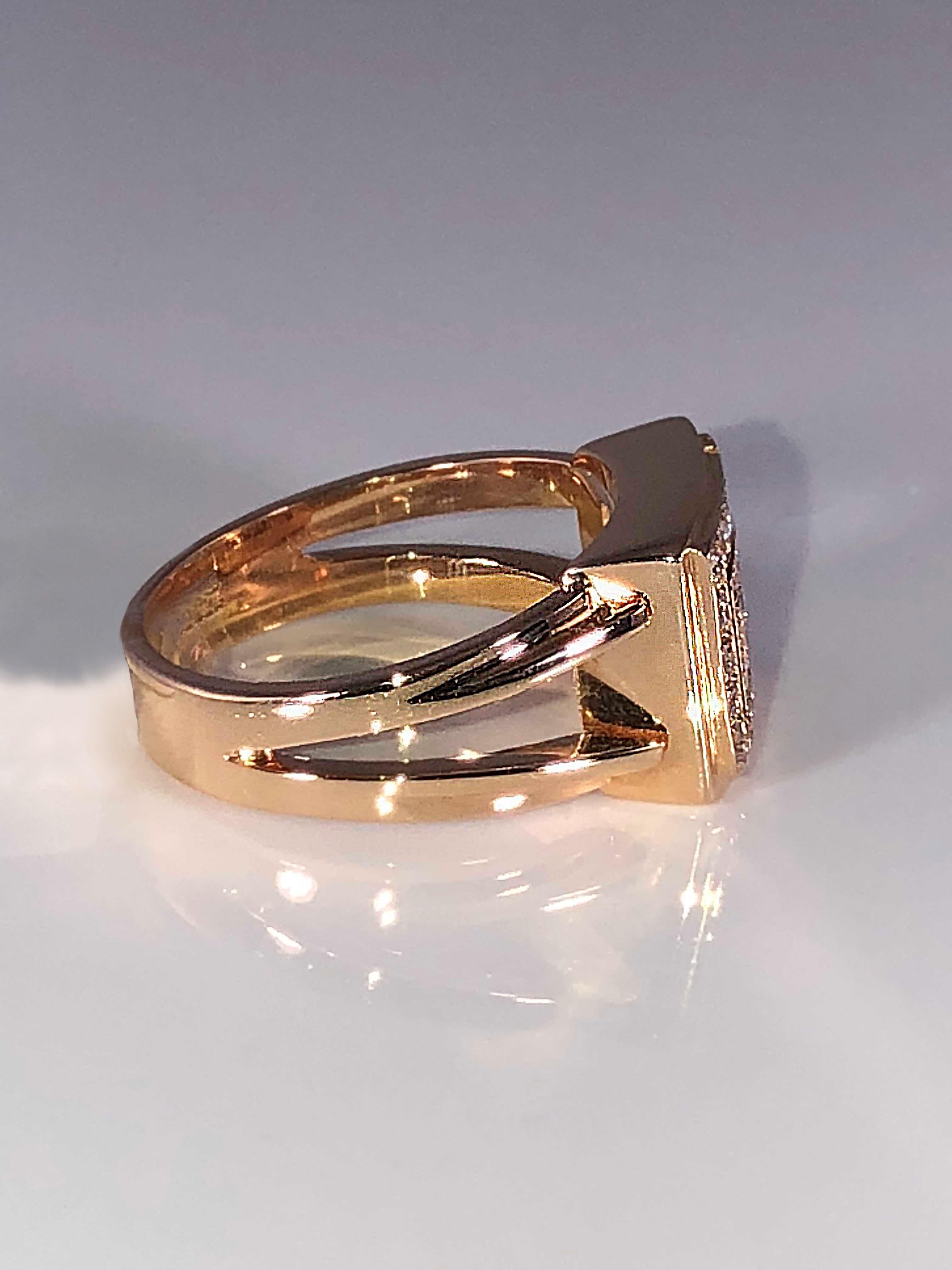 greek ring design