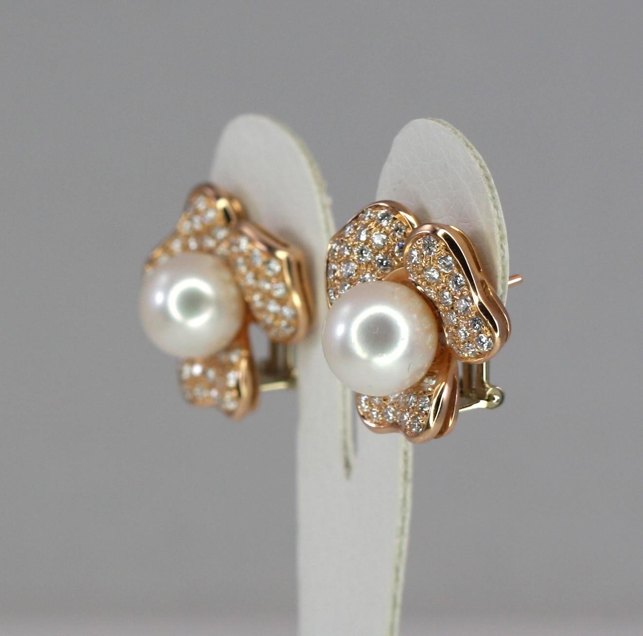 Georgios Collections 18 Karat Rose Gold South Sea Pearl and Diamond Earrings In New Condition For Sale In Astoria, NY