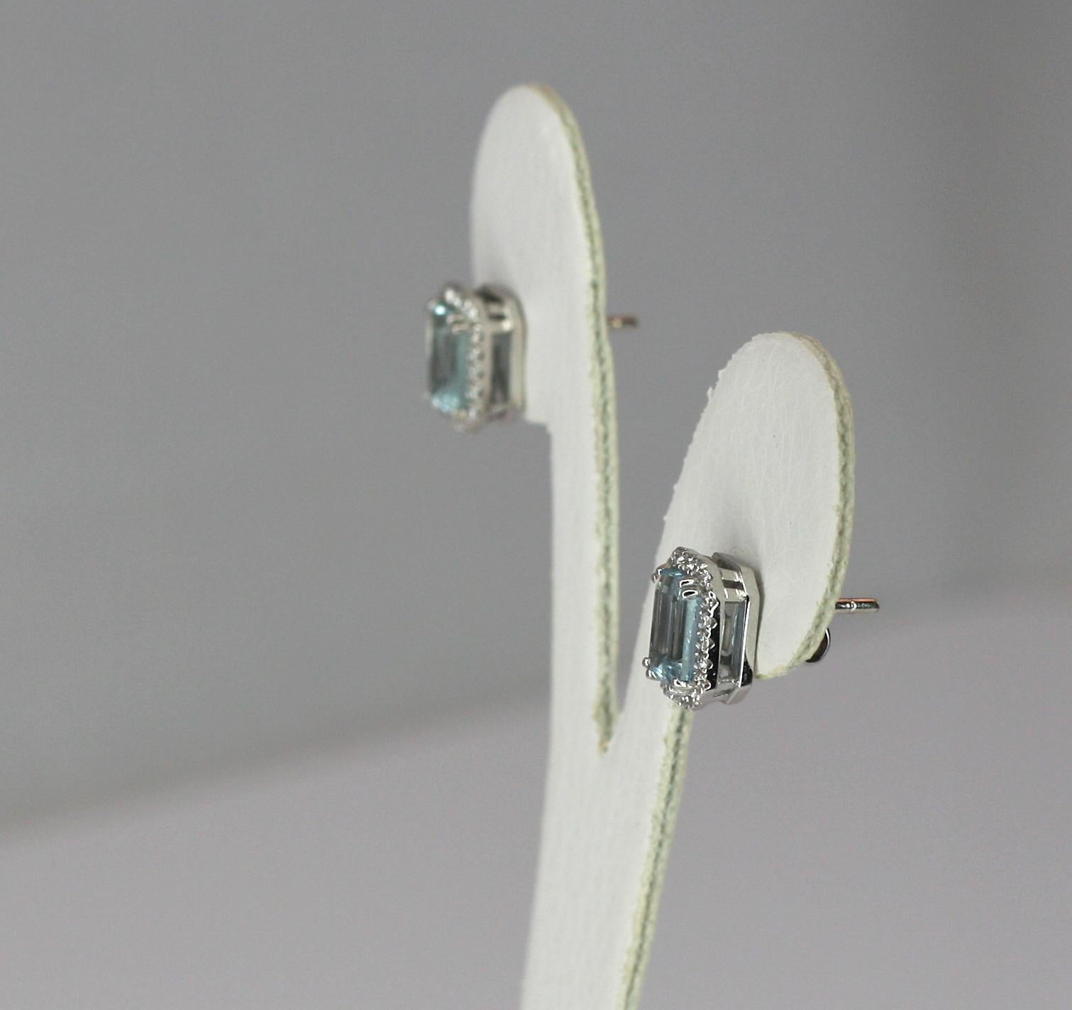 Georgios Collections 18 Karat White Gold Aquamarine and Diamond Stud Earrings In New Condition In Astoria, NY