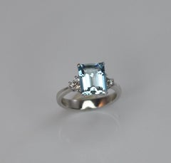 Georgios Collections 18 Karat White Gold Aquamarine and Diamonds Solitaire Ring