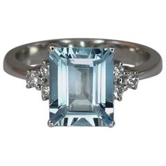 Georgios Collections 18 Karat White Gold Aquamarine and Diamonds Solitaire Ring