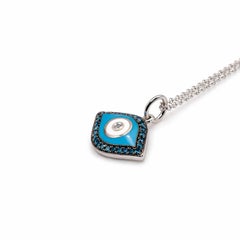 Collana con ciondolo Malocchio con diamanti blu in oro bianco 18 carati di Georgios Collections