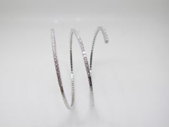 Georgios Collections Pulsera Envolvente de Oro Blanco de 18 Kilates con Diamantes talla Brillante