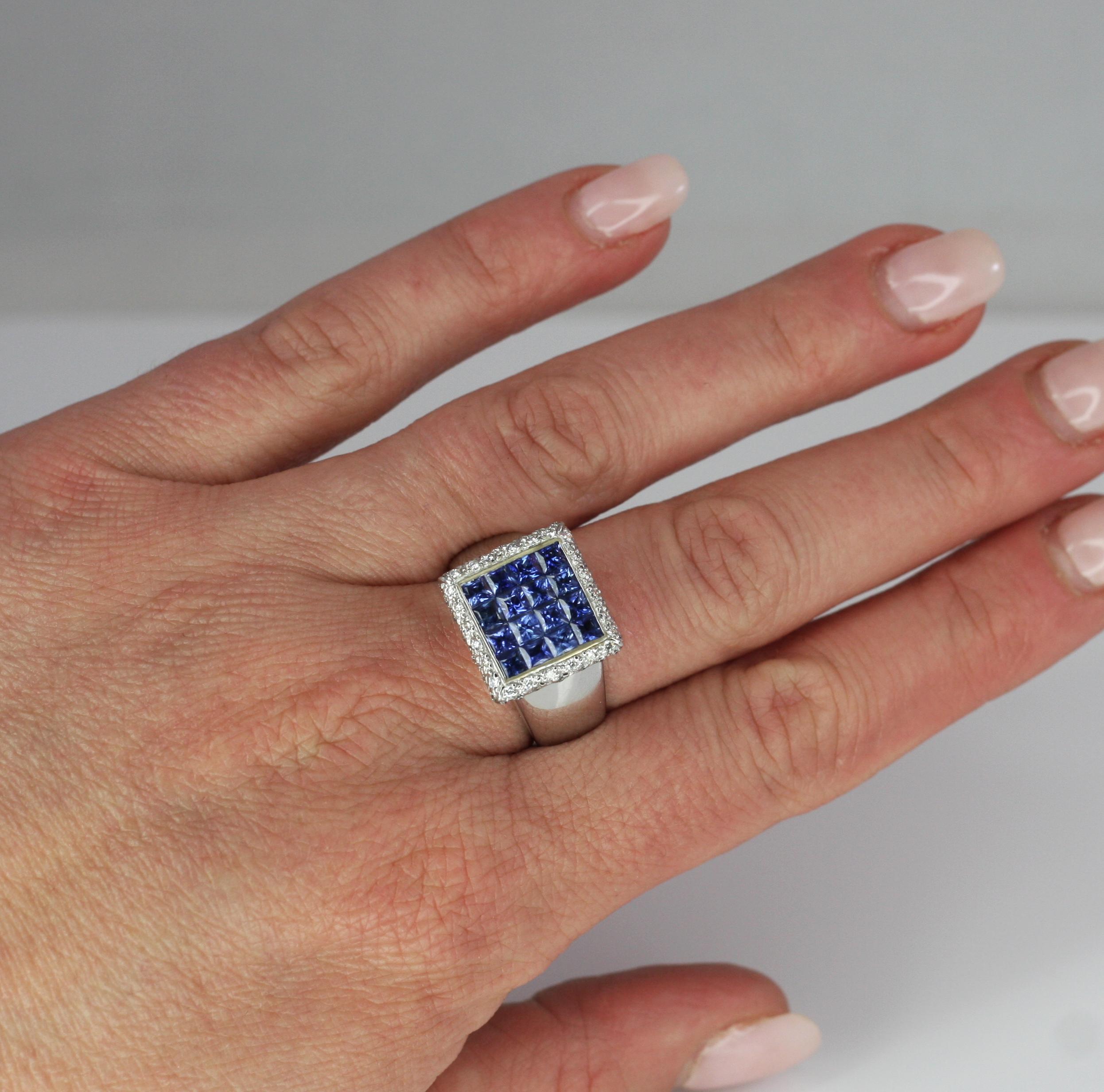 Women's or Men's Georgios Collections 18 Karat White Gold Princess Cut Sapphires and Diamond Ring For Sale