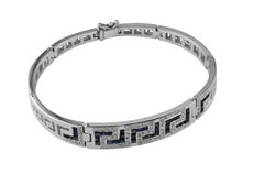 Georgios Collections Bracciale con chiave greca in oro bianco 18 carati con diamante e zaffiro