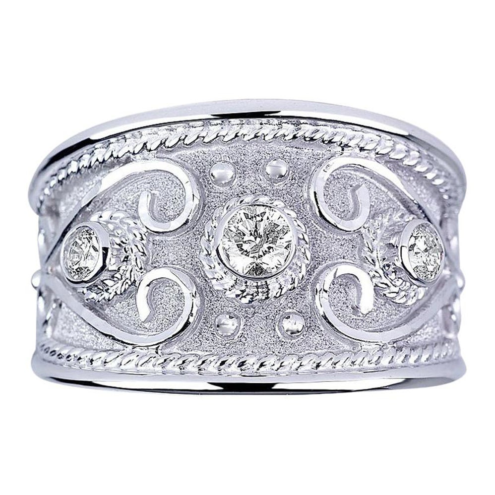 Anello a fascia larga con diamante in oro bianco 18 carati con granulazione di Georgios Collections