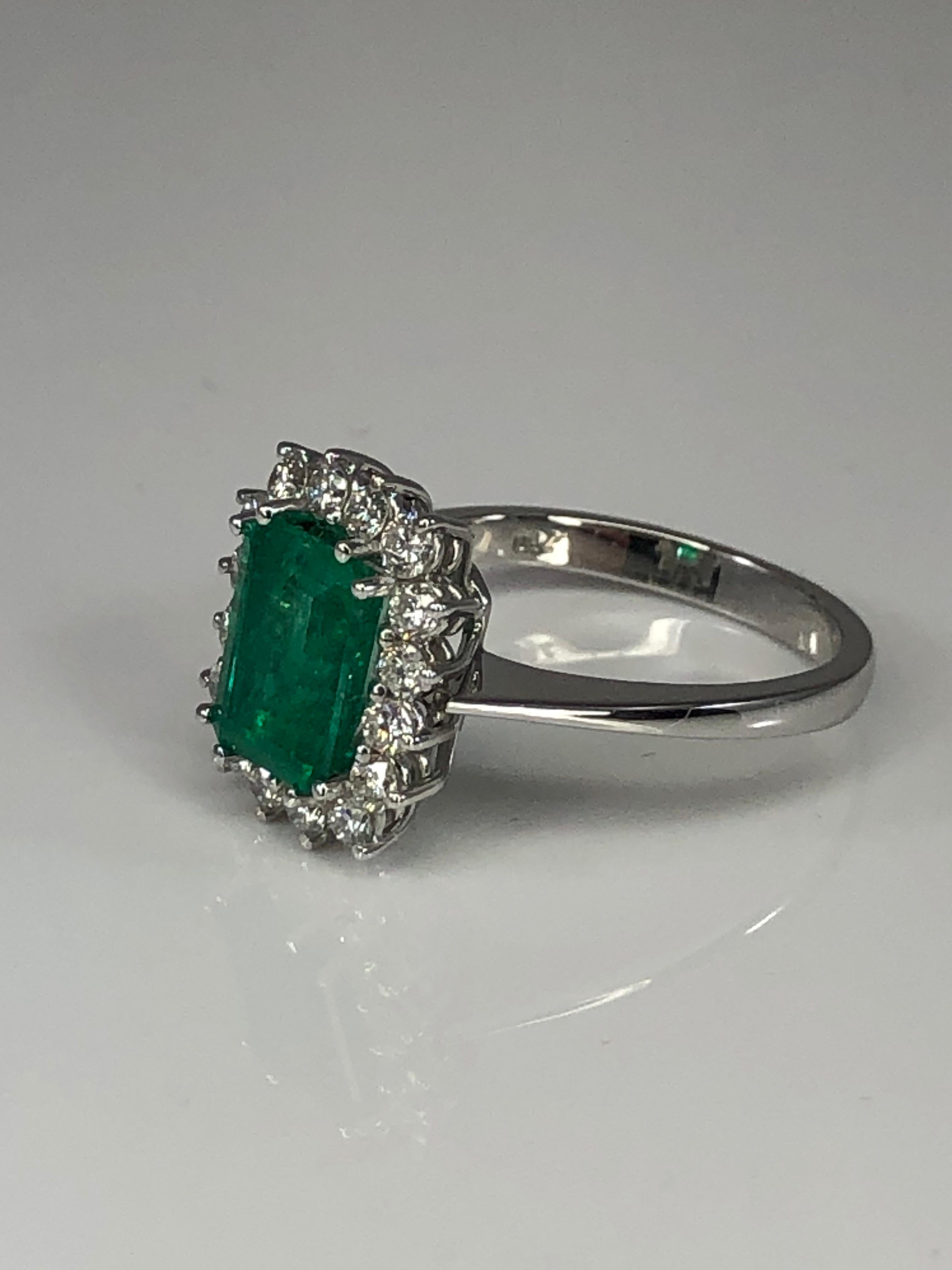 Georgios Collections 18 Karat White Gold Emerald Cut Emerald and Diamond Ring In New Condition For Sale In Astoria, NY
