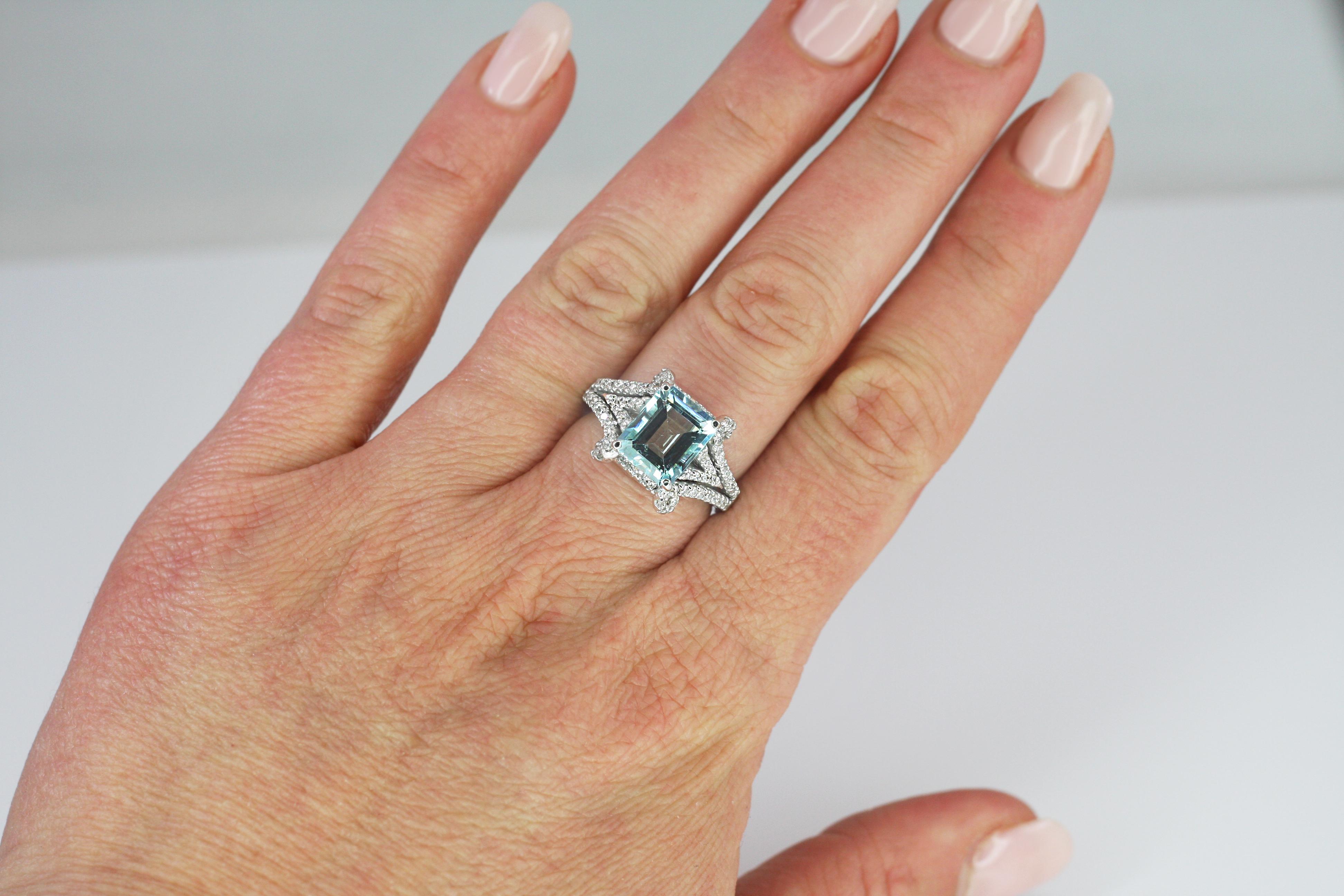 Georgios Collections 18 Karat White Gold Emerald Cut Aquamarine and Diamond Ring In New Condition For Sale In Astoria, NY